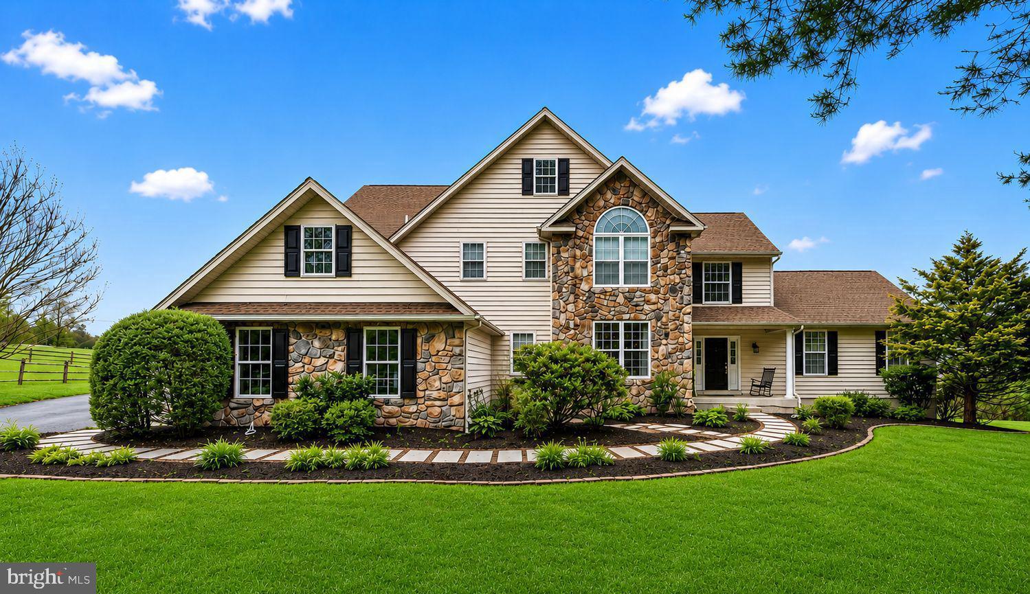 LENAPE SPRINGS - Residential