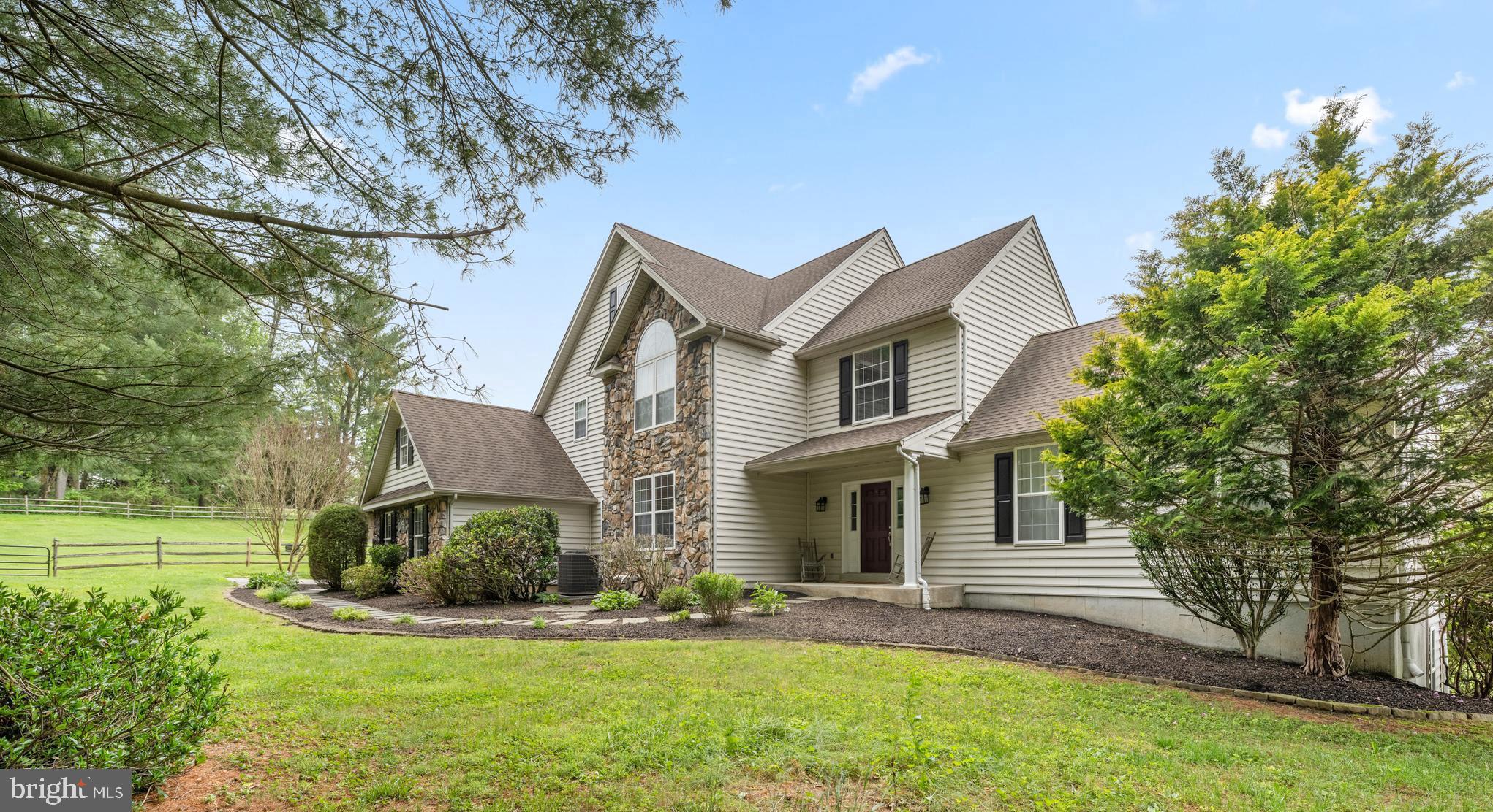 LENAPE SPRINGS - Residential