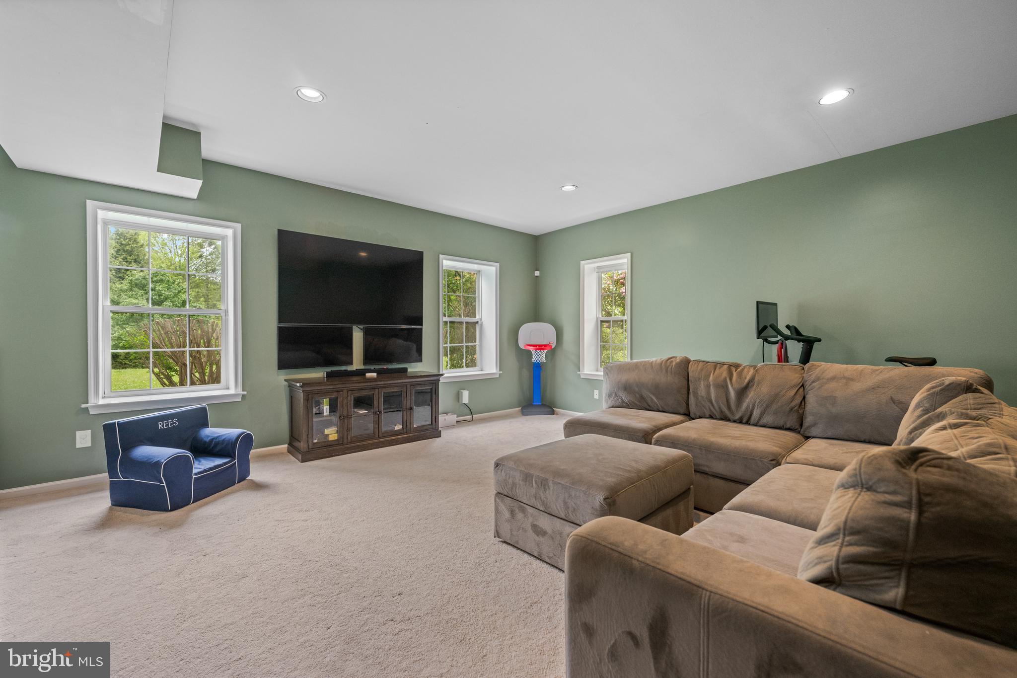 LENAPE SPRINGS - Residential
