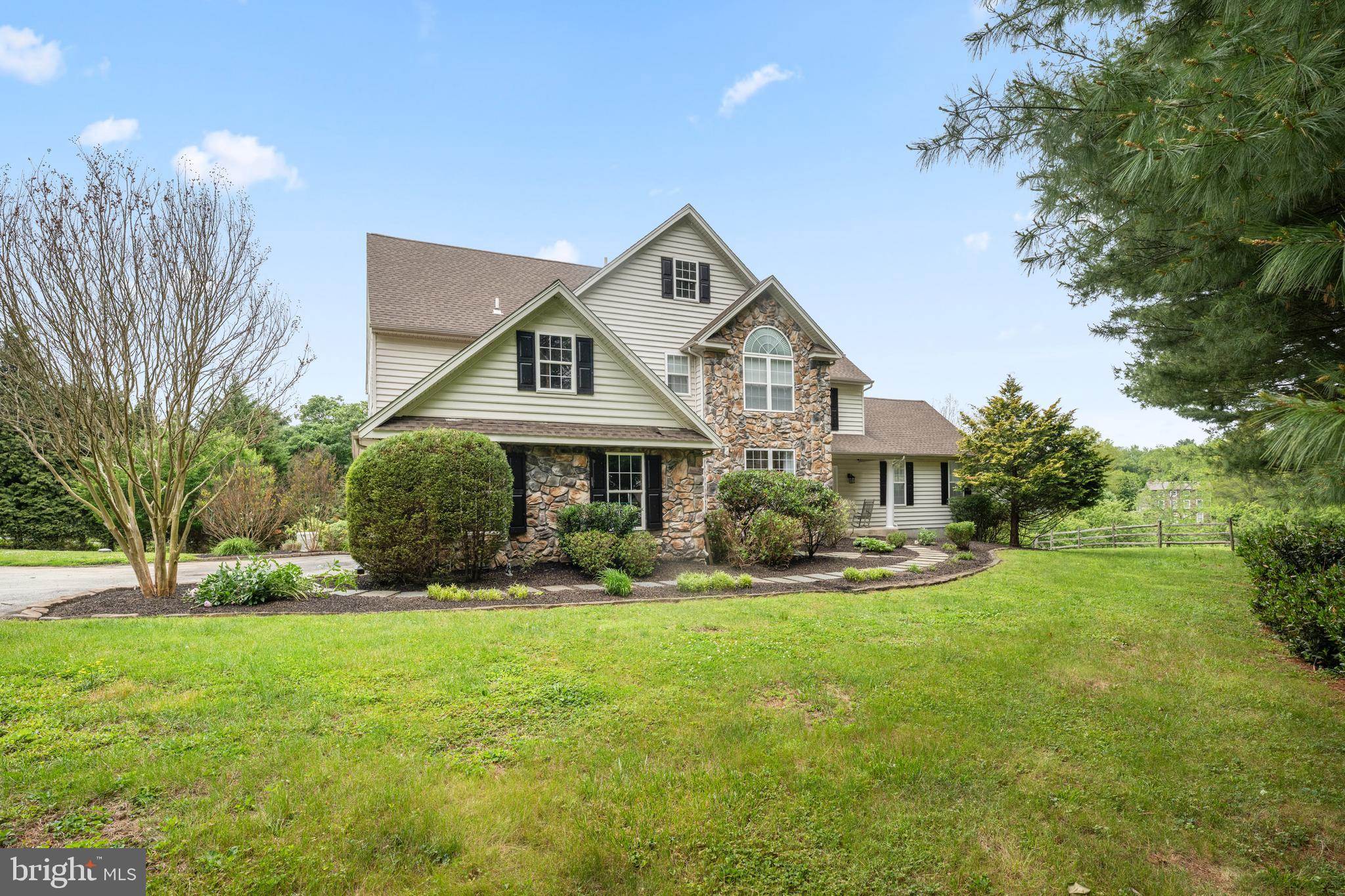 LENAPE SPRINGS - Residential