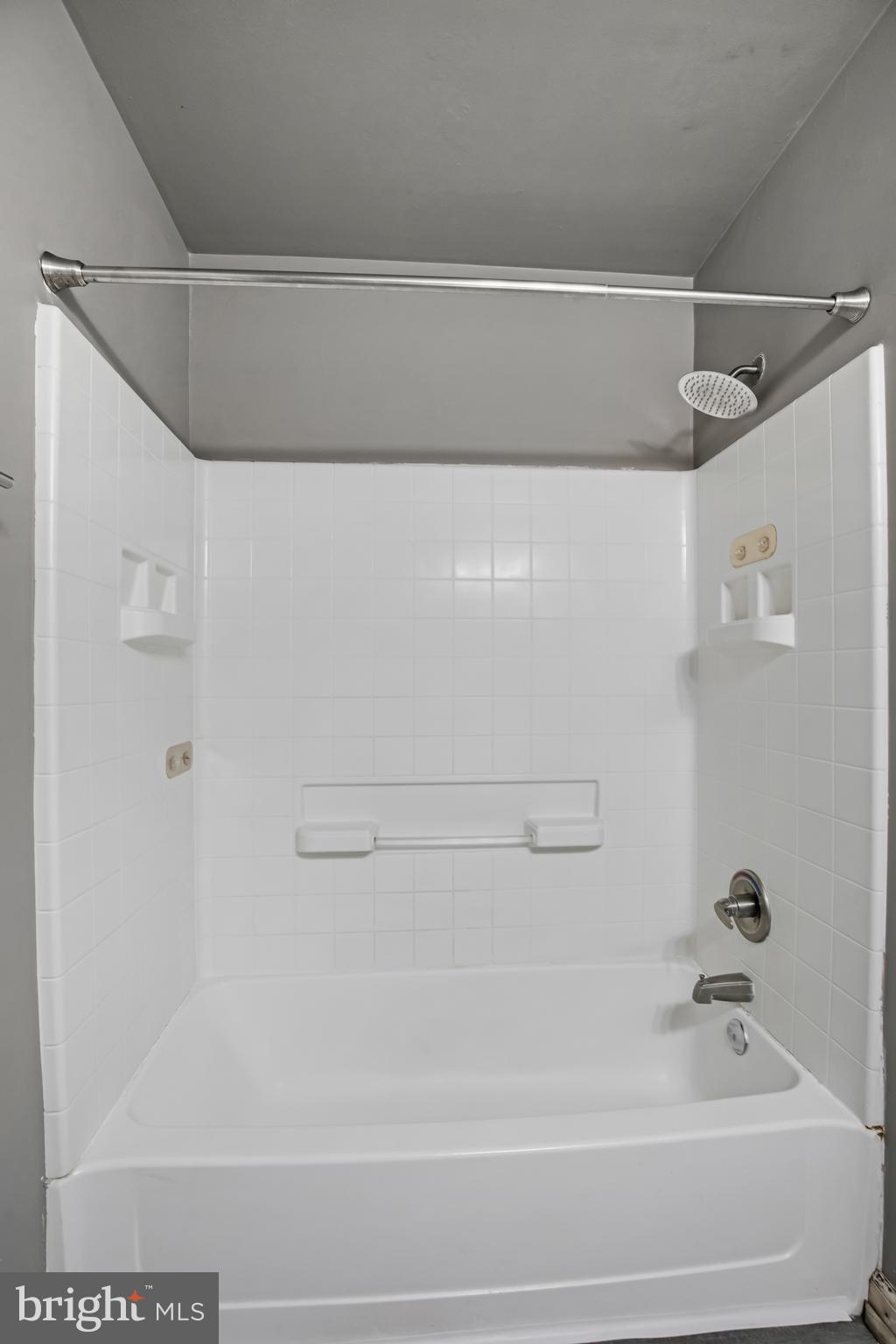 HIGH POINTE AT RIPPON LANDING - Residential