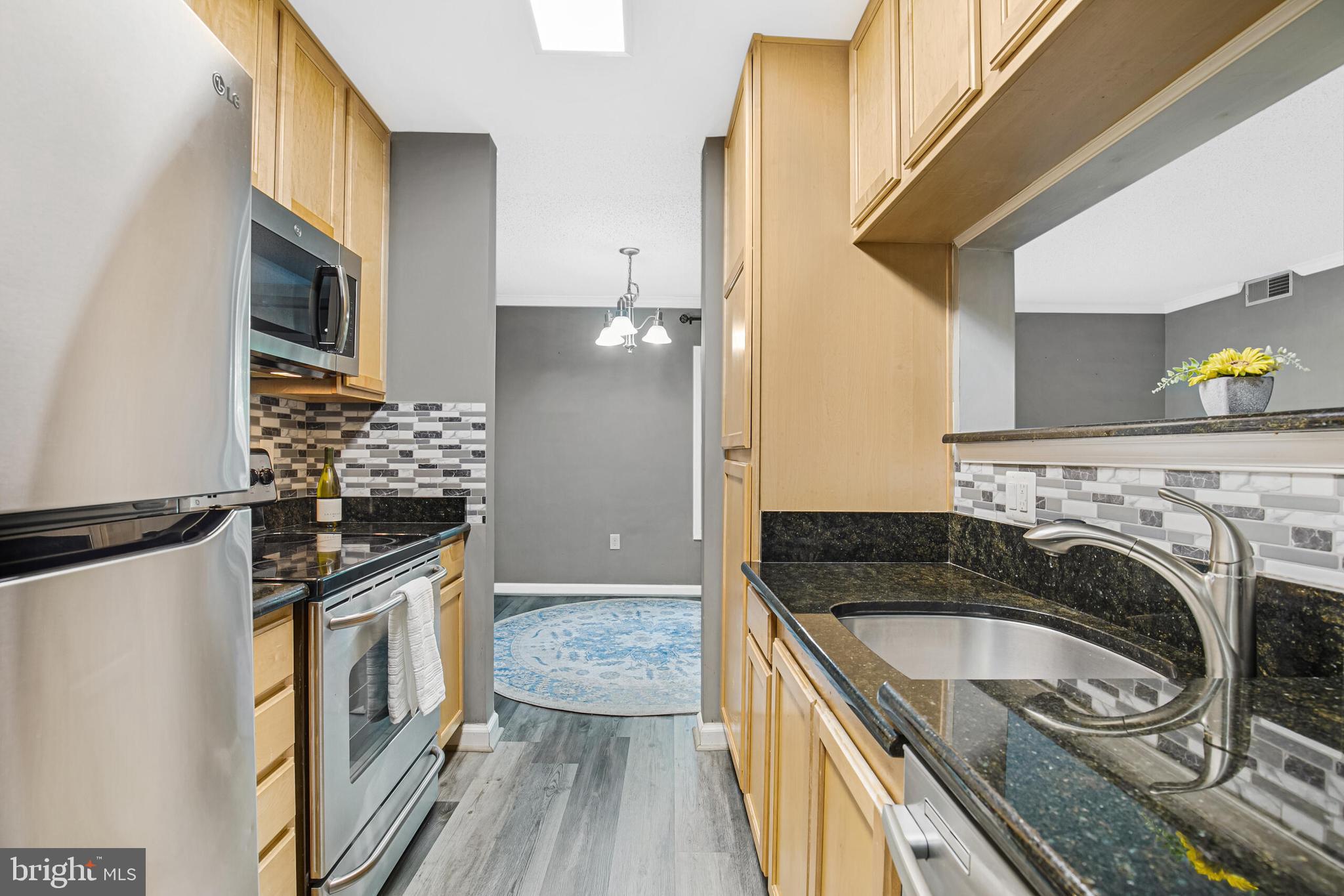 HIGH POINTE AT RIPPON LANDING - Residential