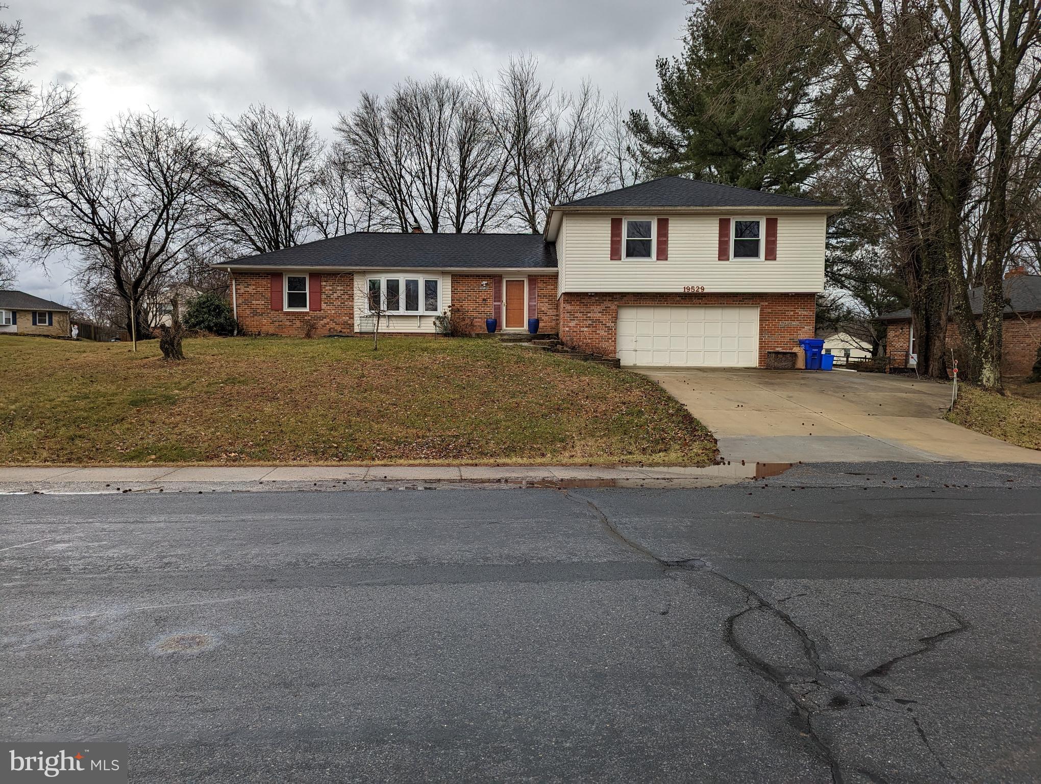 OLNEY MILL - Residential Lease