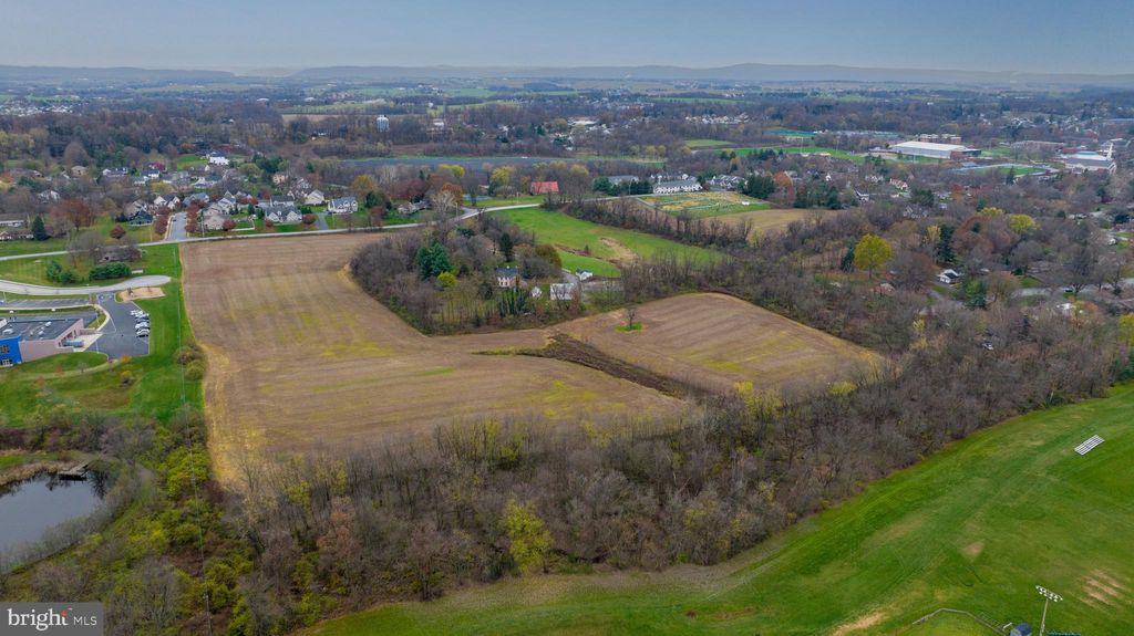 Photo of 1319 BEAR CREEK RD, ELIZABETHTOWN, PA 17022 (MLS # PALA2028038)