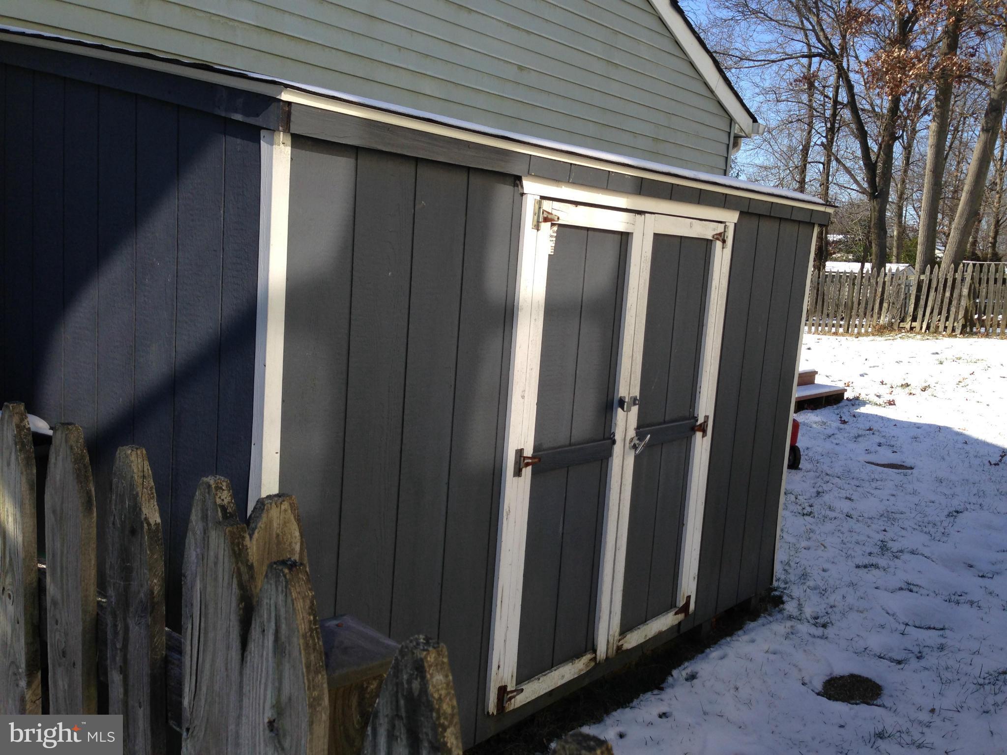 BURKE CENTRE - Residential Lease