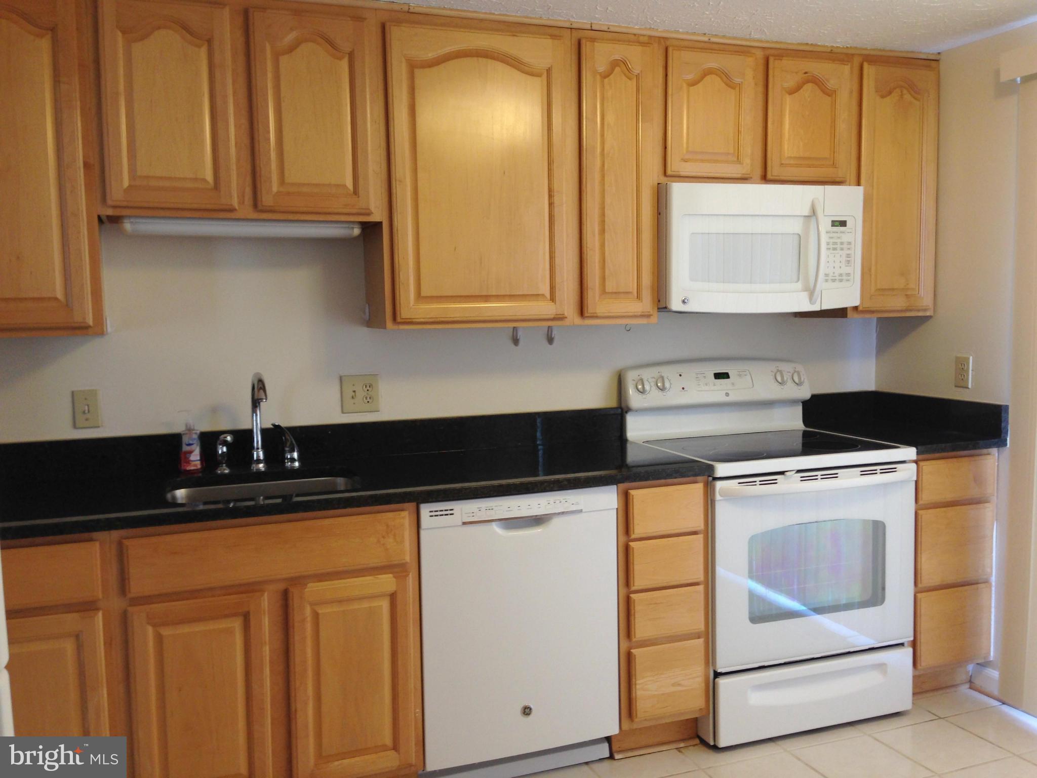 BURKE CENTRE - Residential Lease