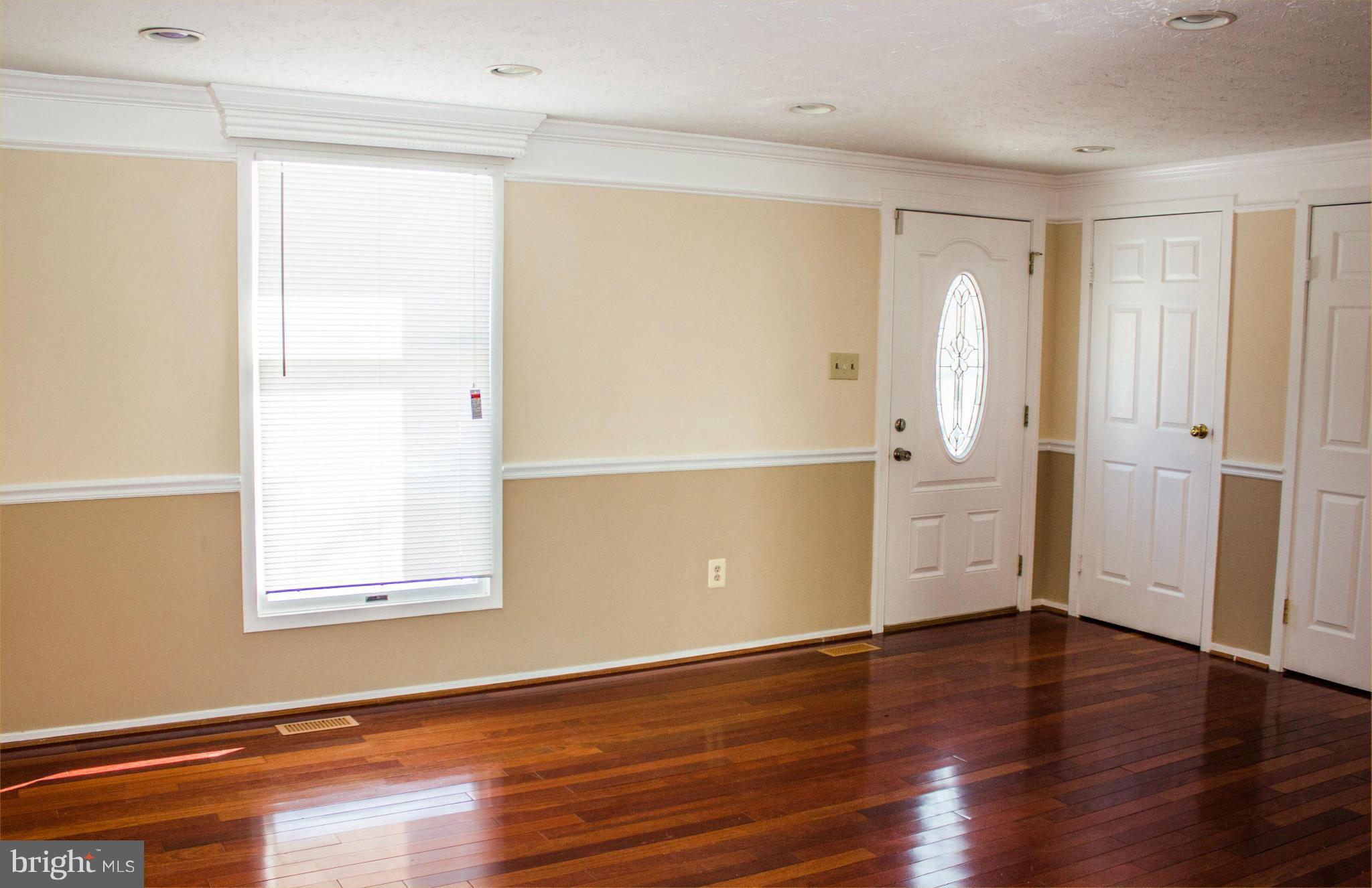 BURKE CENTRE - Residential Lease