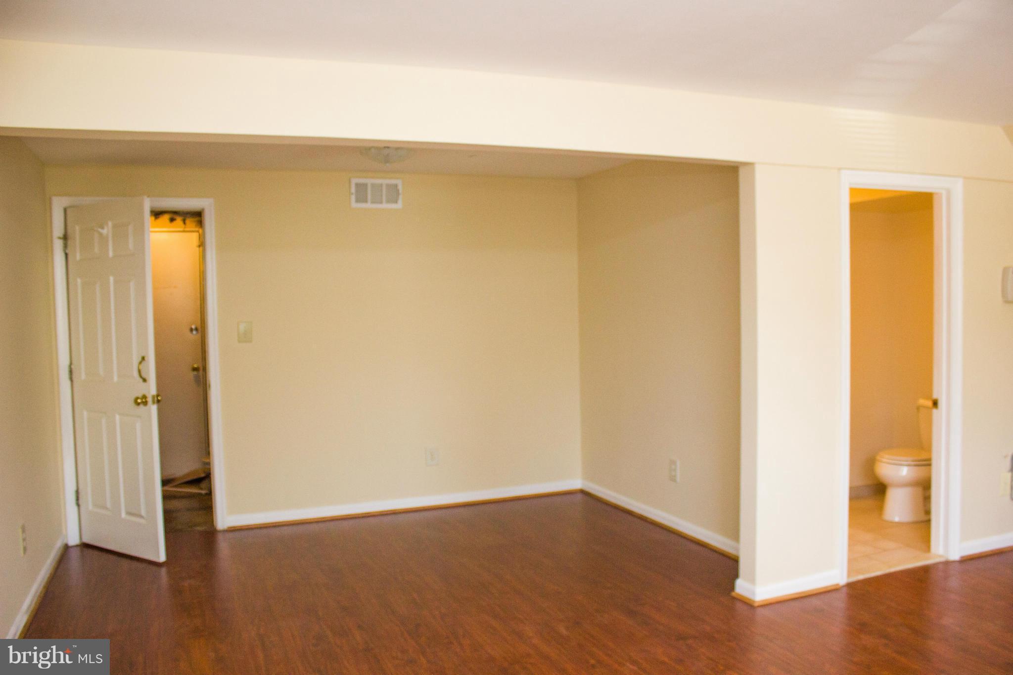 BURKE CENTRE - Residential Lease