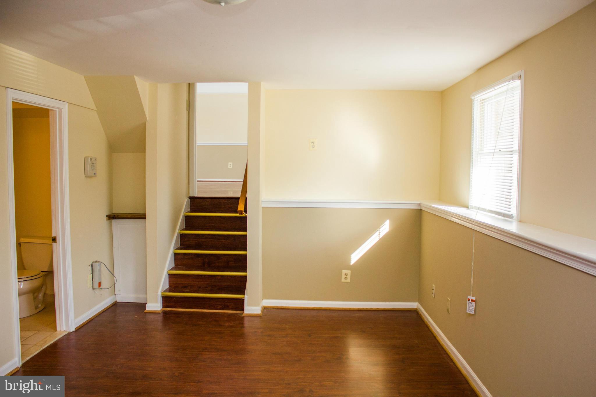 BURKE CENTRE - Residential Lease