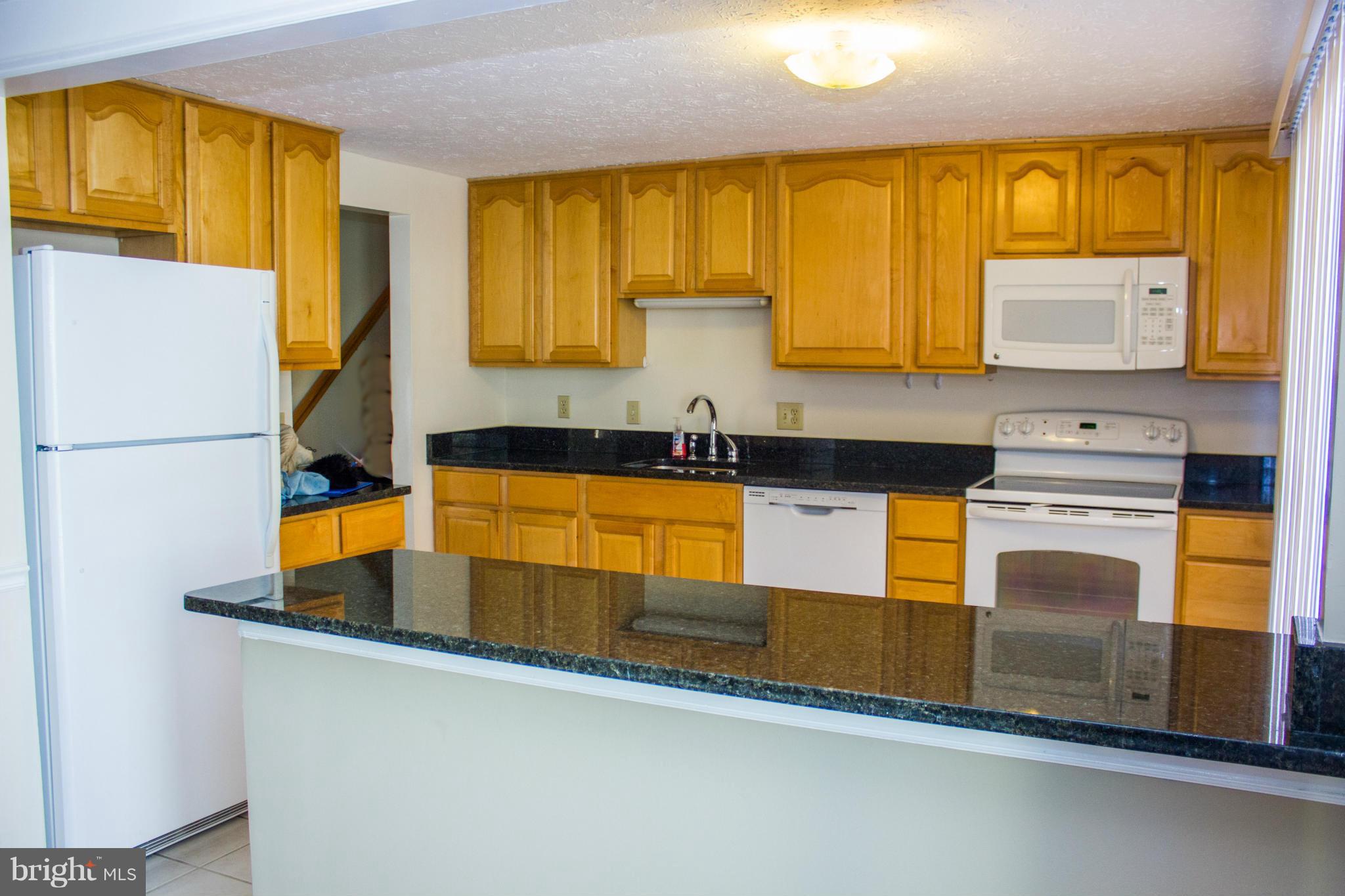 BURKE CENTRE - Residential Lease