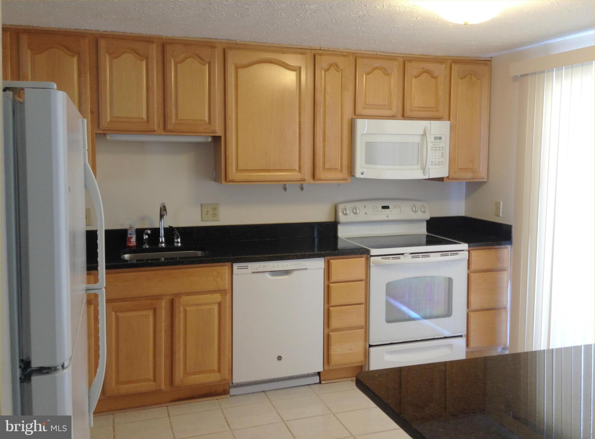 BURKE CENTRE - Residential Lease