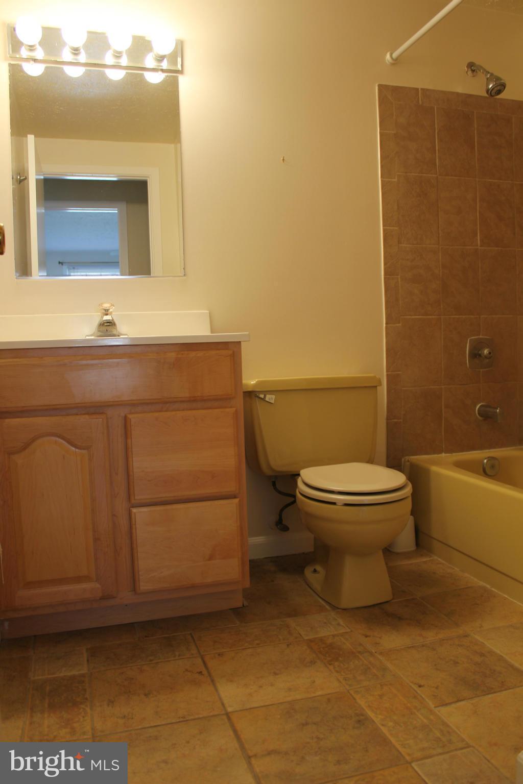 BURKE CENTRE - Residential Lease