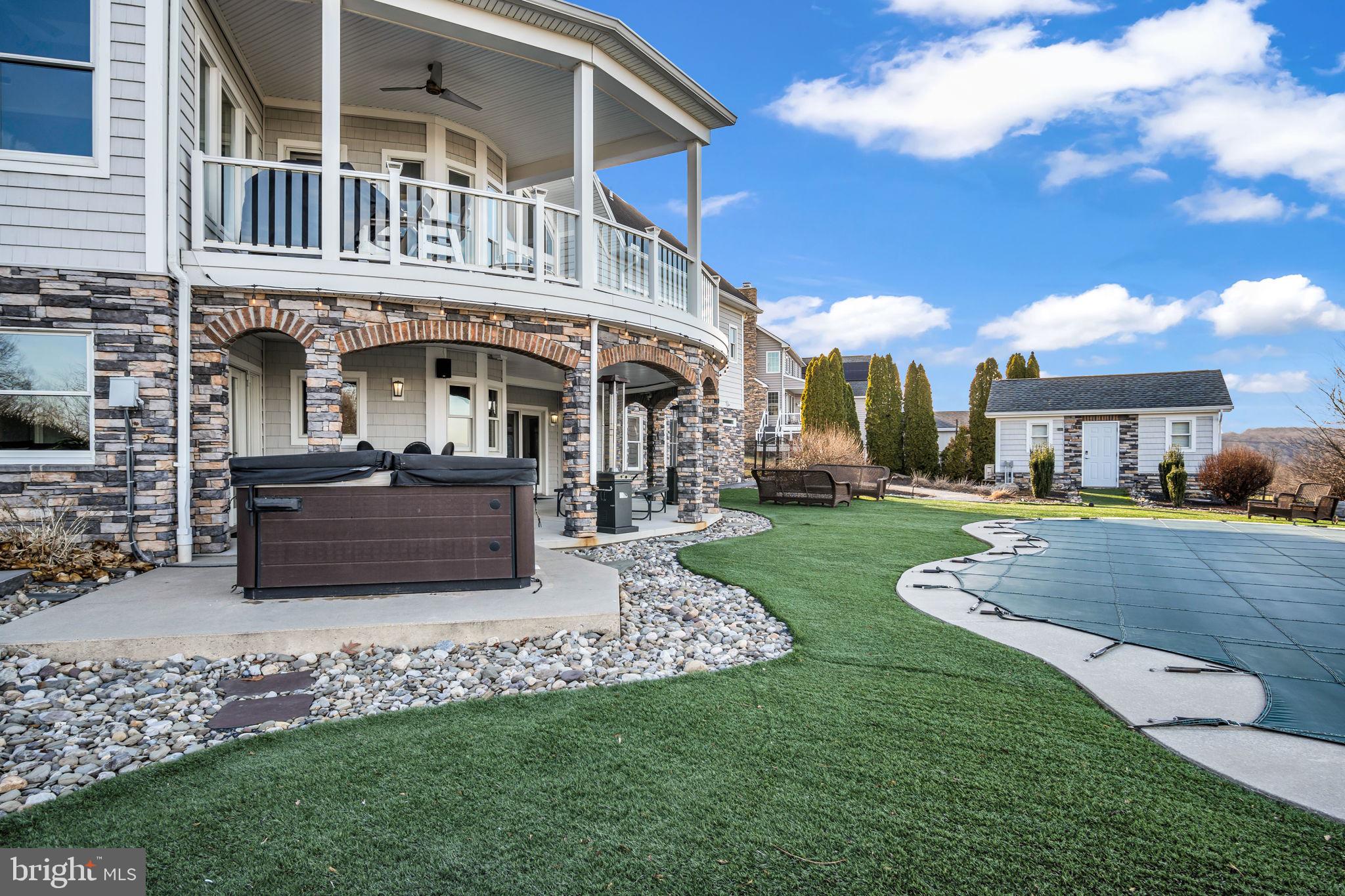 FAIRVIEW TWP - Residential