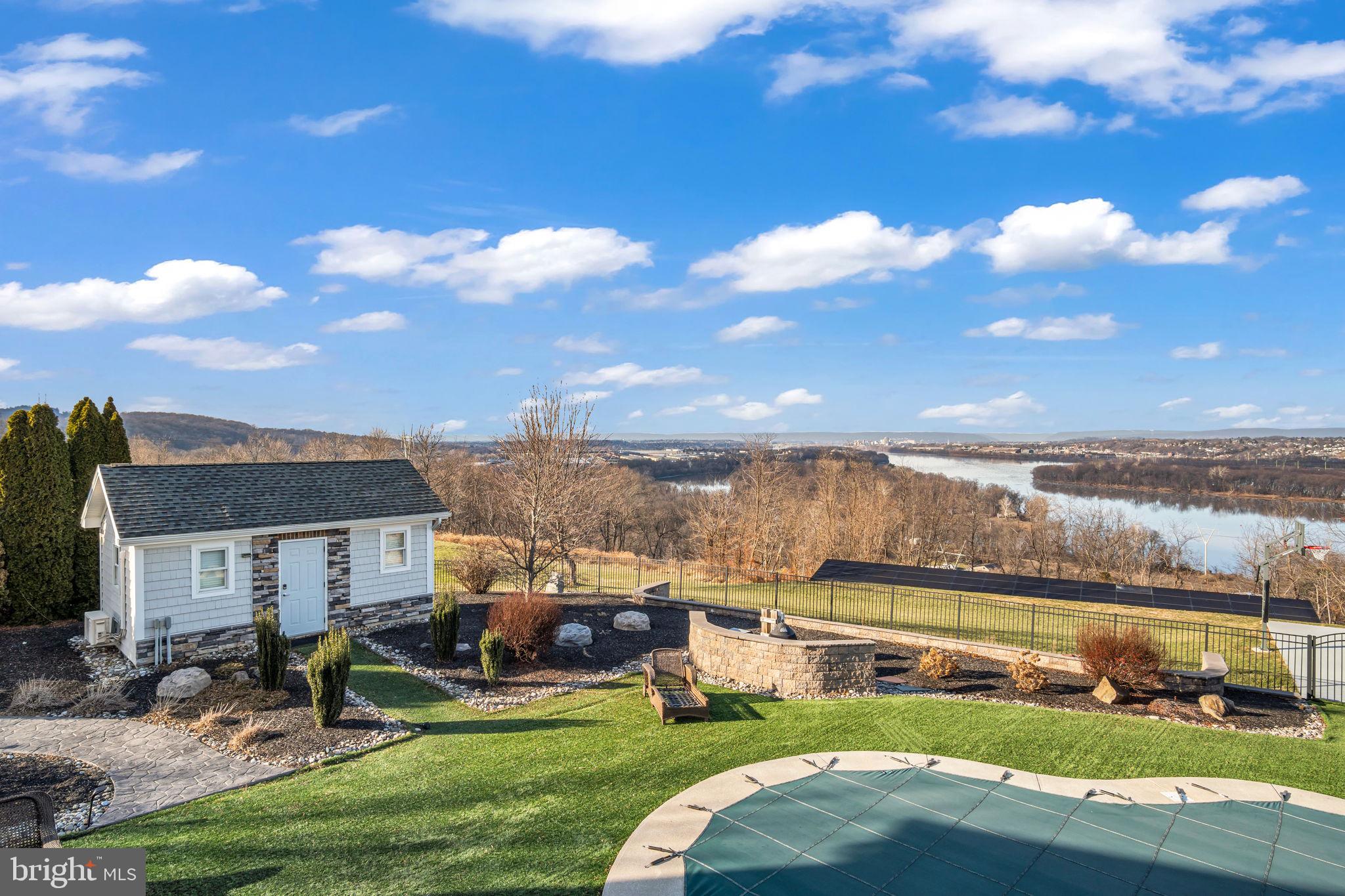 FAIRVIEW TWP - Residential