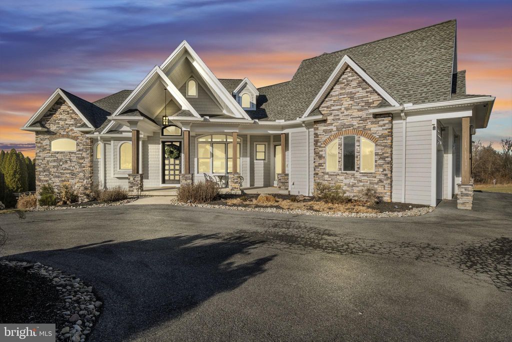 Photo of 297 Thorley Road, NEW CUMBERLAND, PA 17070 (MLS # PAYK2094714)