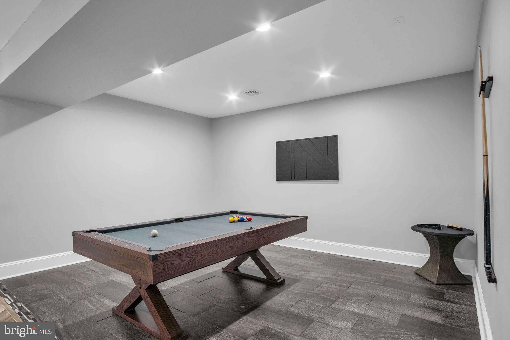 FAIRVIEW TWP - Residential