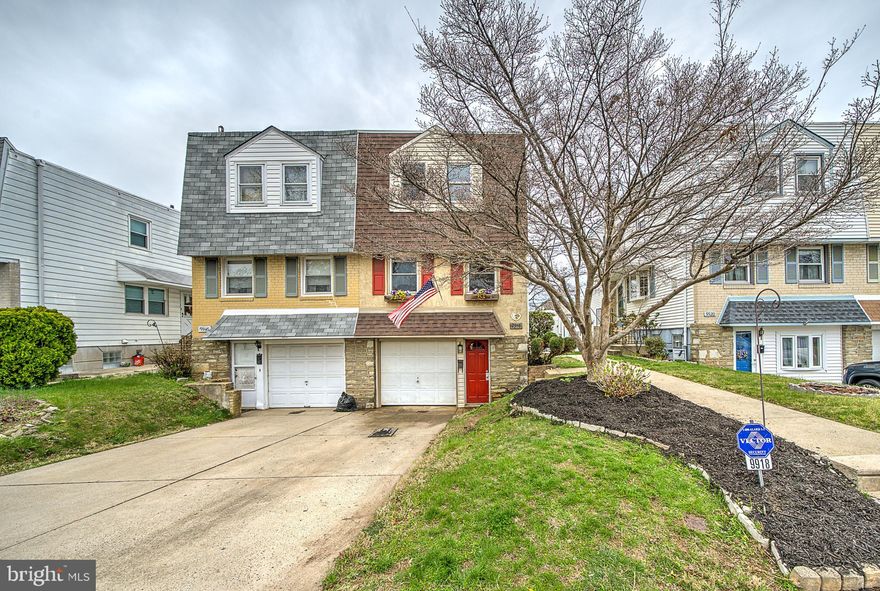 Welcome to 9918 Medway Rd! This beautifully upgraded 3-bedroom twin home features a brand new bathroom and kitchen, along with stunning hardwood floors throughout. Move-in ready, this property comes equipped with all-new appliances and mechanical systems, showcasing years of meticulous maintenance. The cozy basement living area, complete with a wood-burning stove, provides convenient access to the backyard, perfect for relaxation or entertaining. Don’t miss out on this exceptional home—book your appointment quickly, as it won’t last long!
