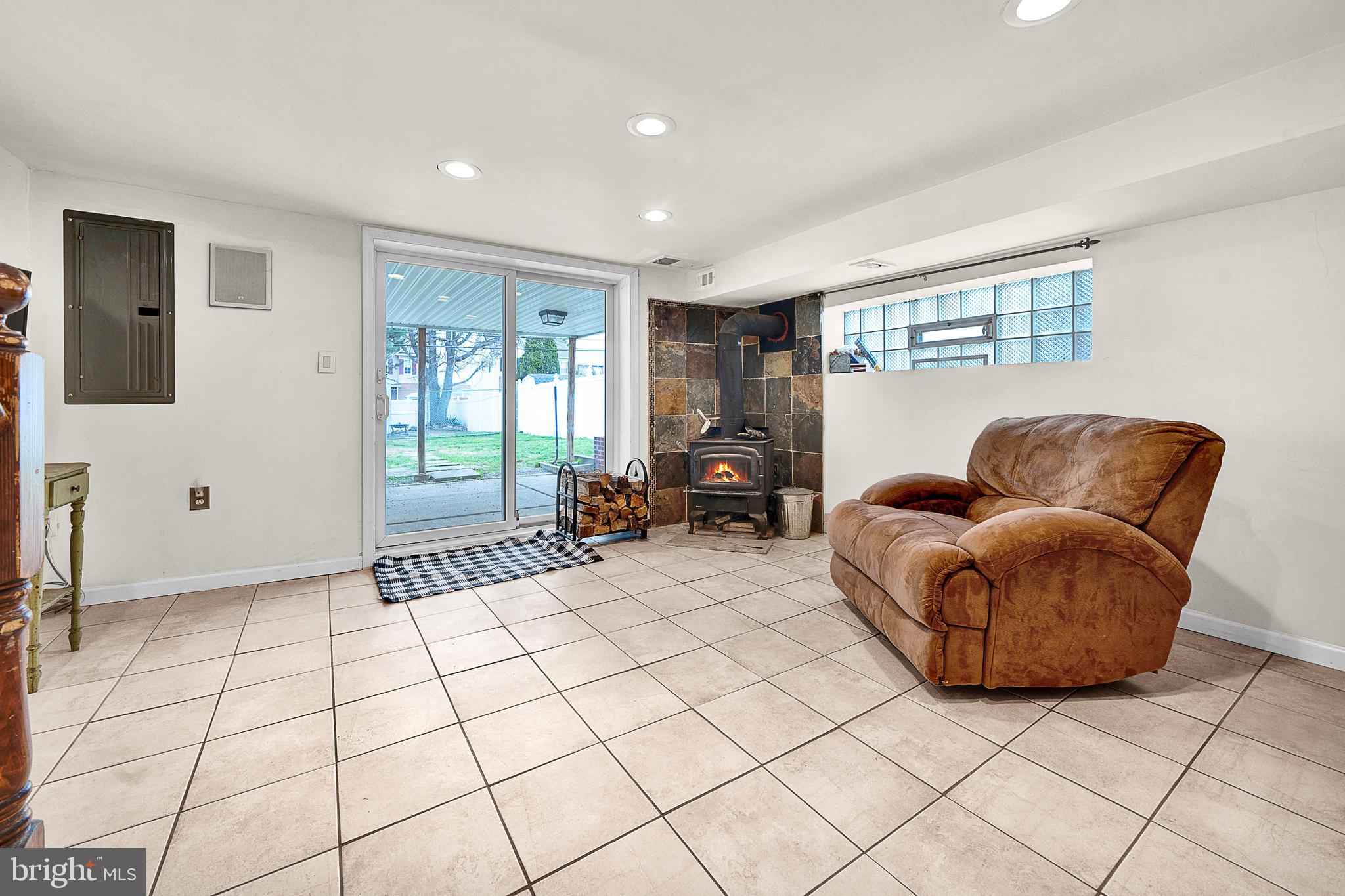 PINE VALLEY - Residential