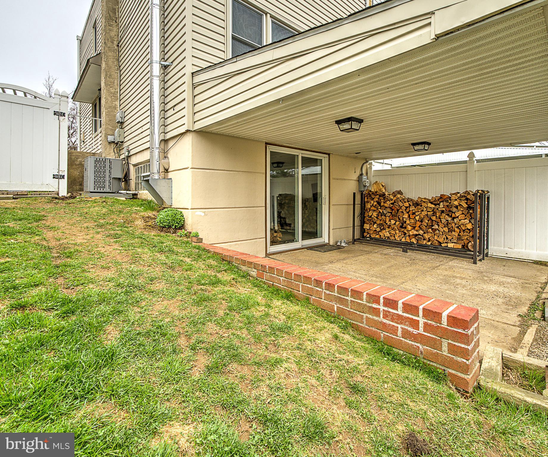 PINE VALLEY - Residential