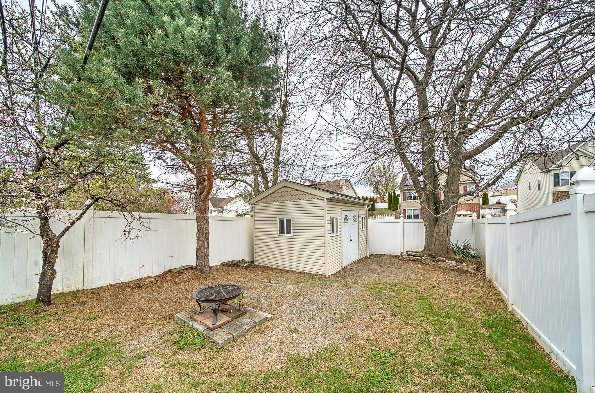 PINE VALLEY - Residential