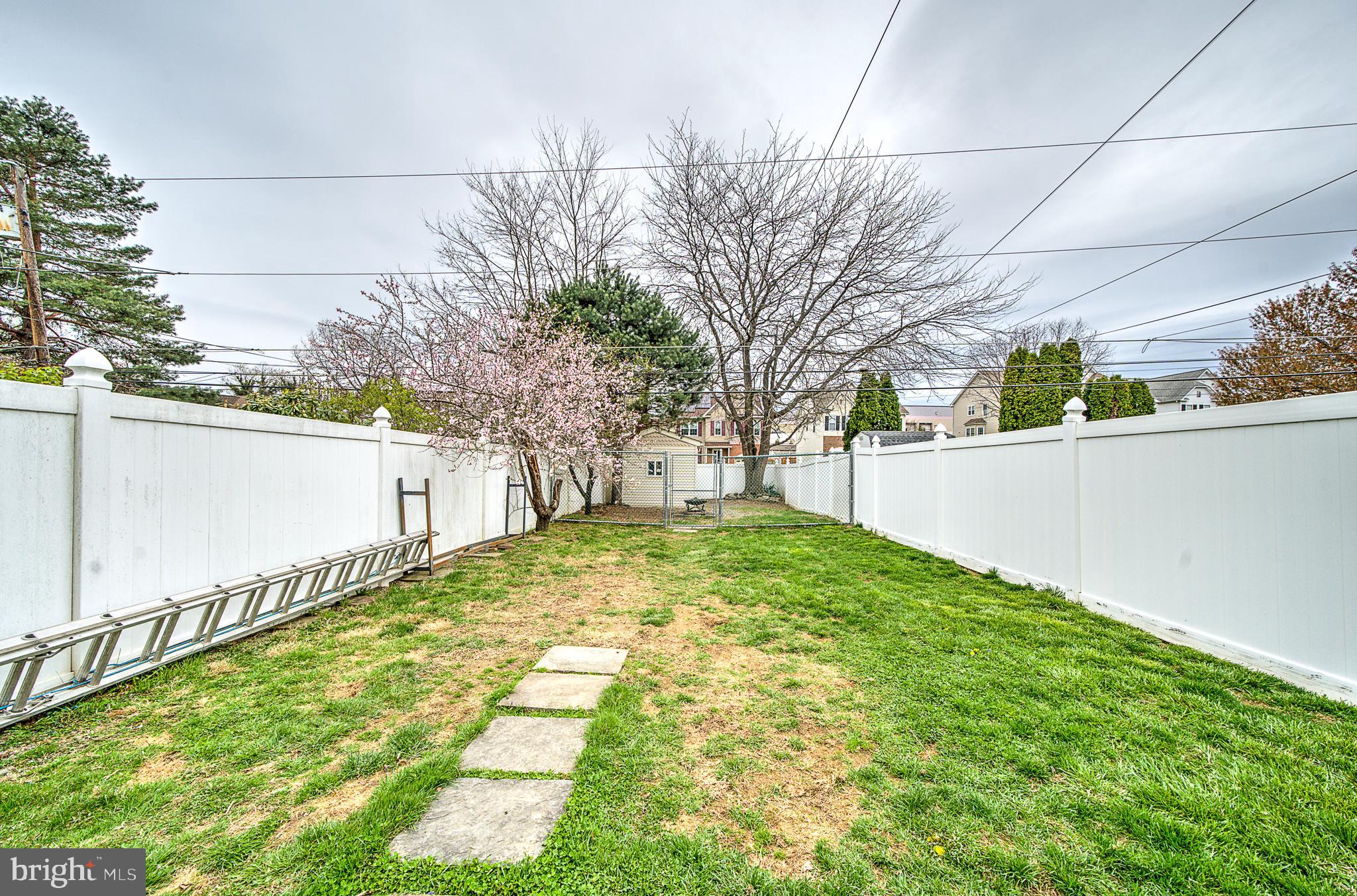 PINE VALLEY - Residential