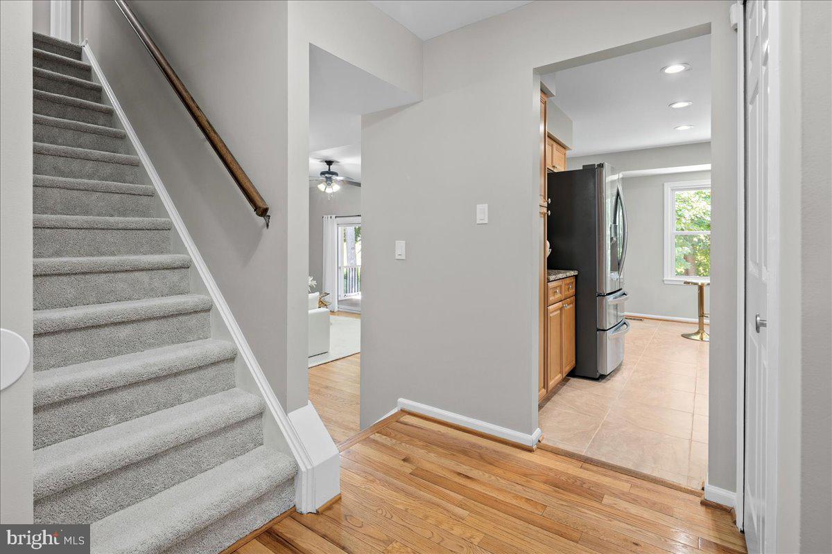 7588 WOODSTOWN DRIVE