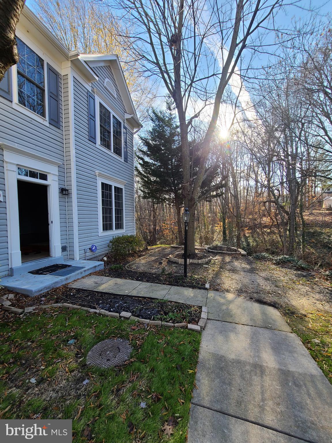 PRINCE WILLIAM COMMONS - Residential Lease