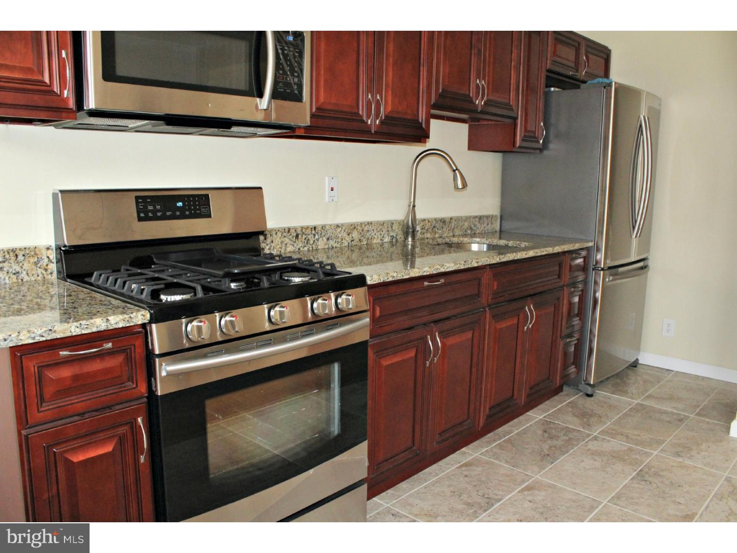 PHILADELPHIA (NORTHEAST) - Residential