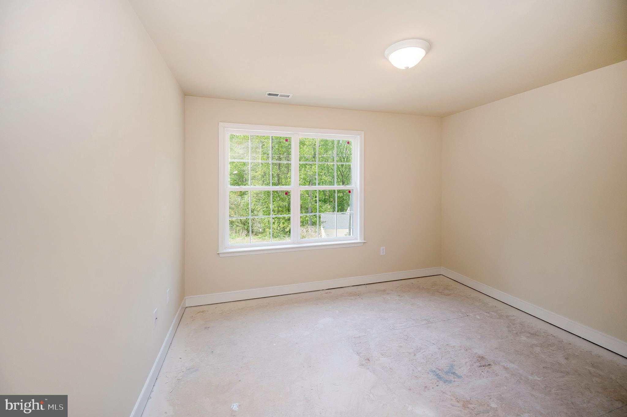 PRESIDENTIAL LAKES - Residential