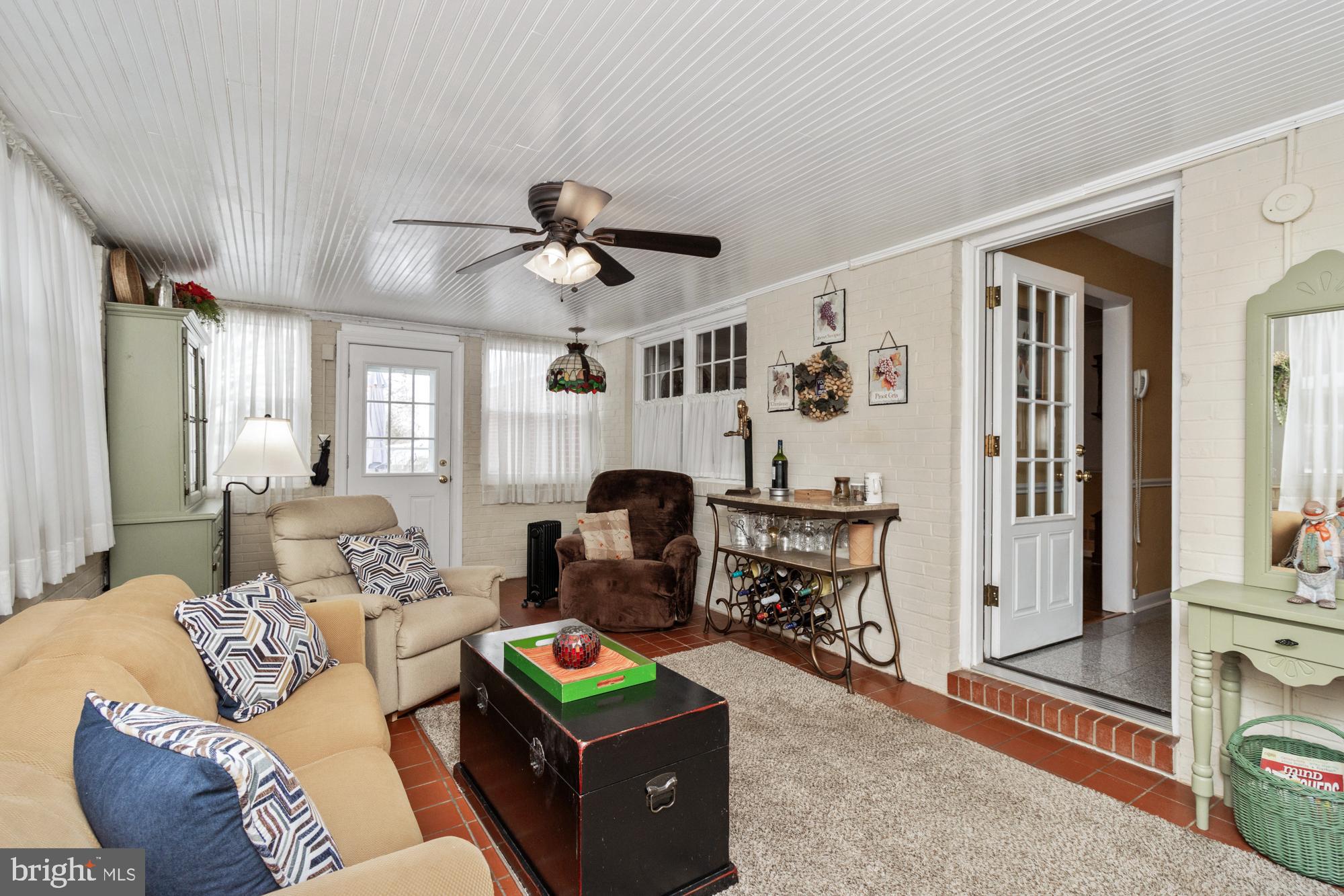 MINE BANK - Residential