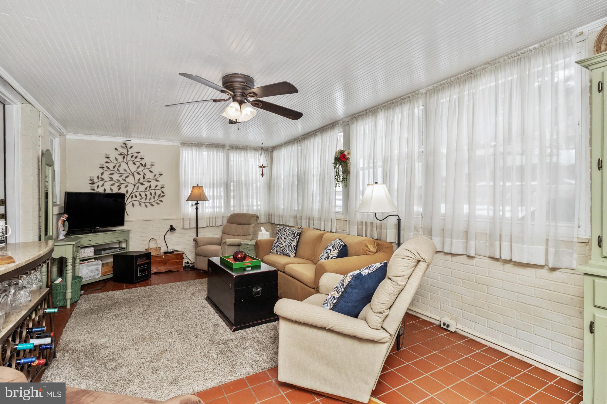 MINE BANK - Residential