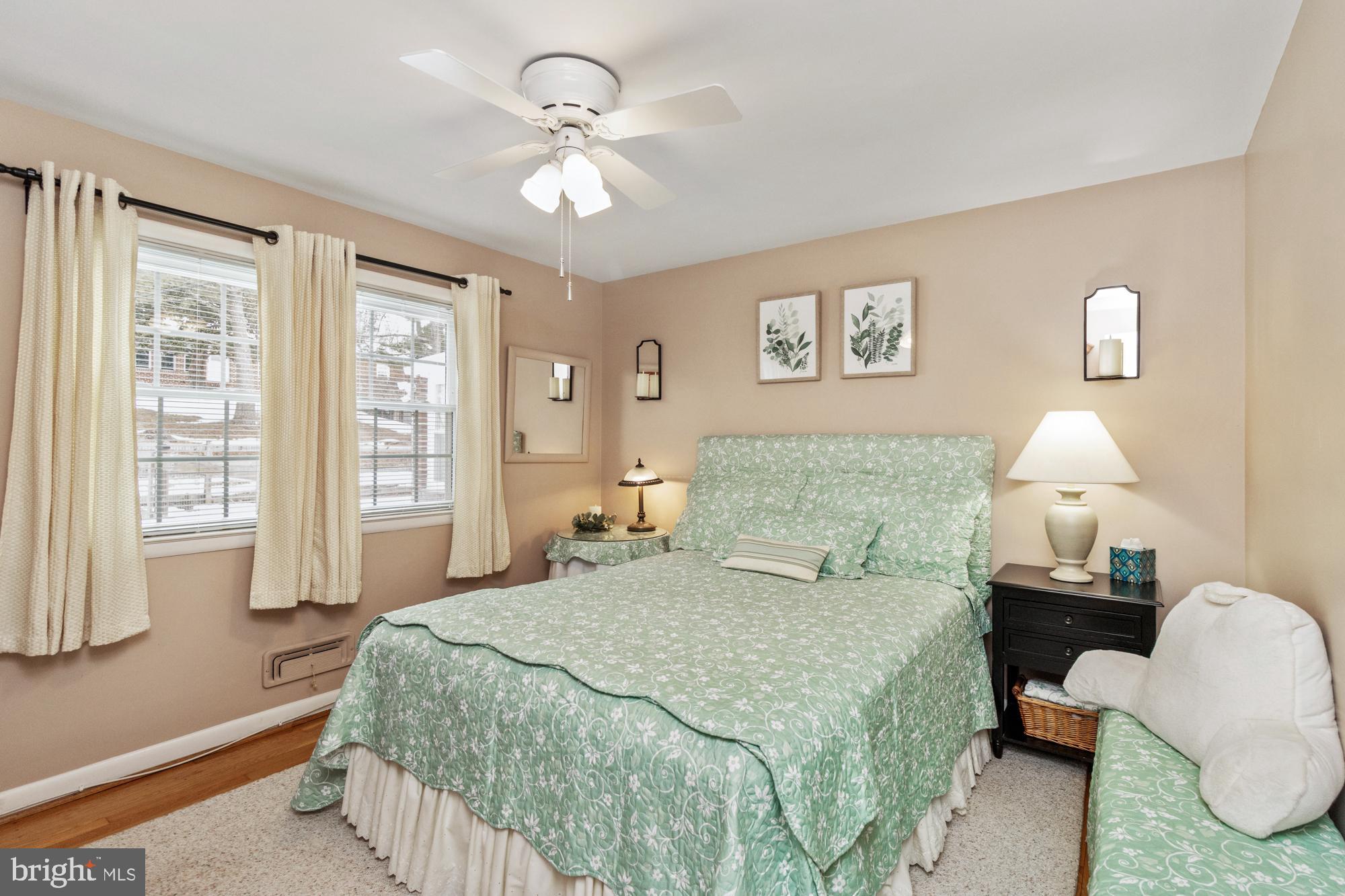 MINE BANK - Residential