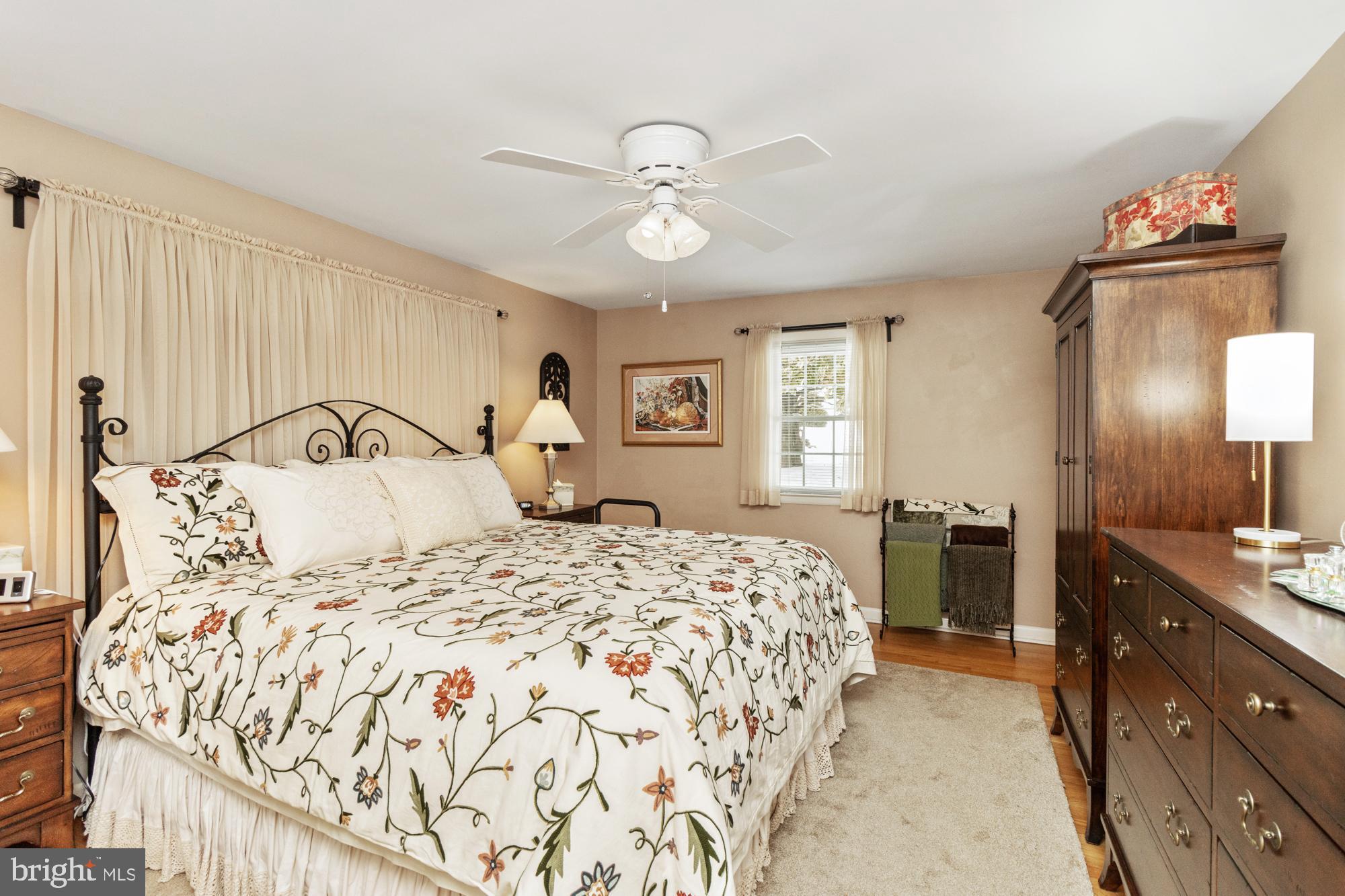 MINE BANK - Residential