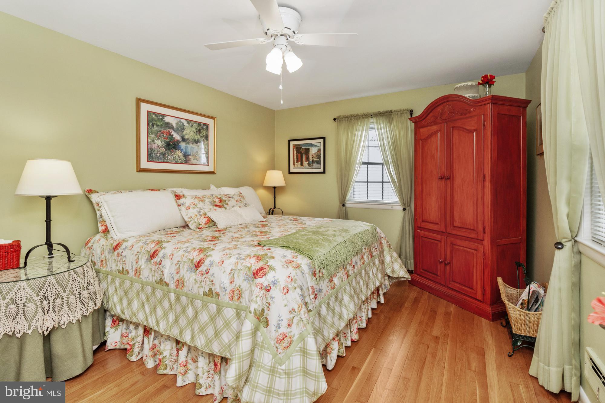 MINE BANK - Residential