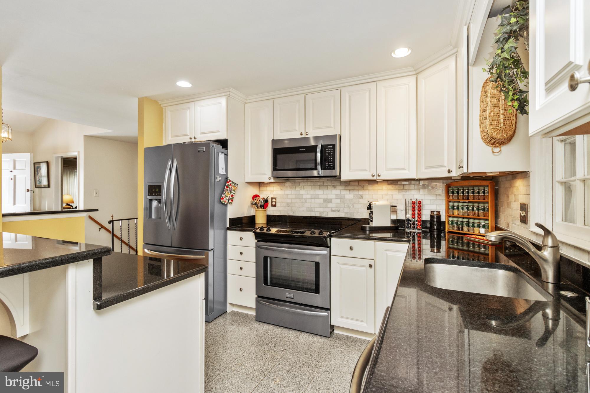 MINE BANK - Residential