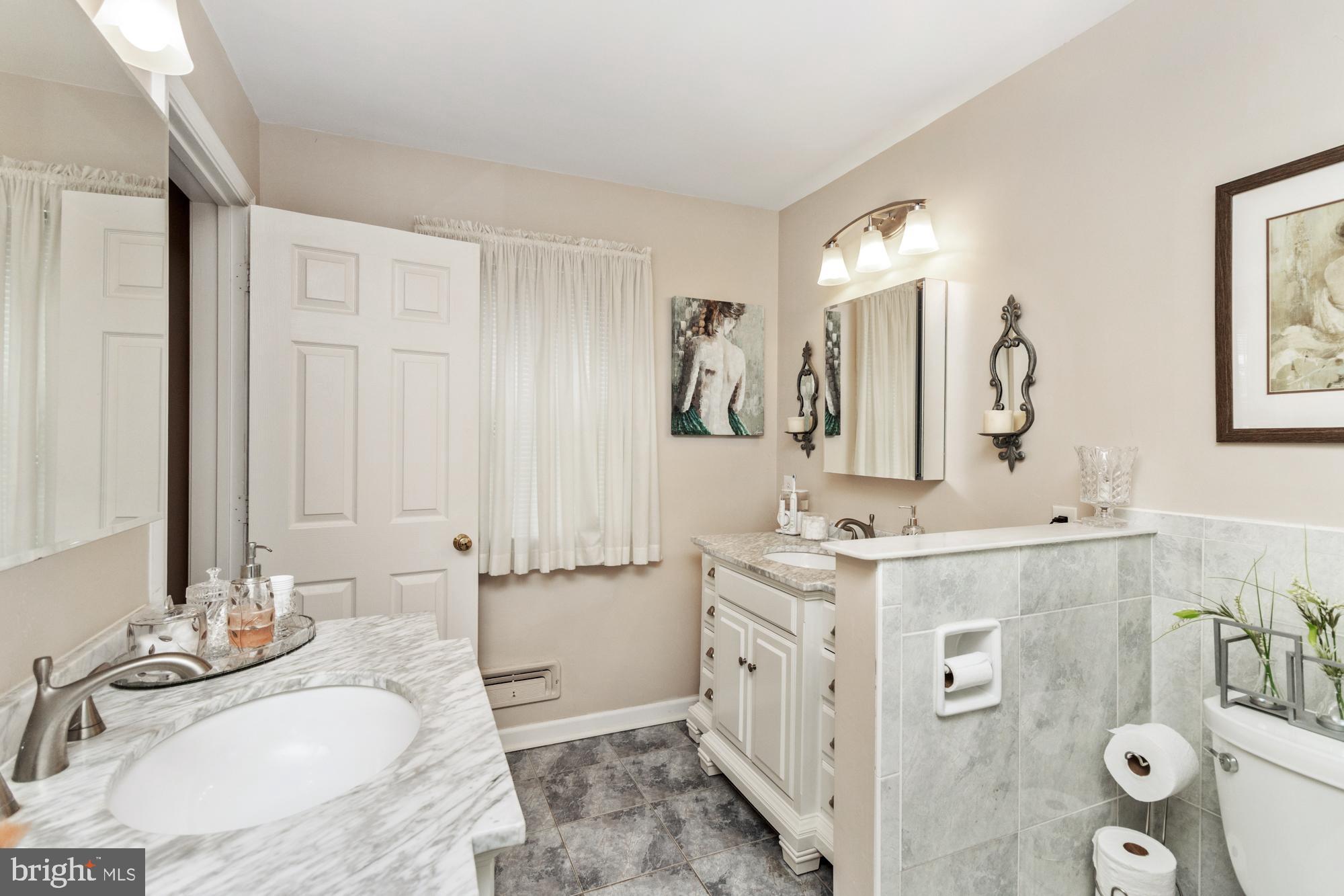 MINE BANK - Residential