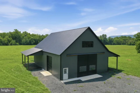 MLS: VAPA2006722