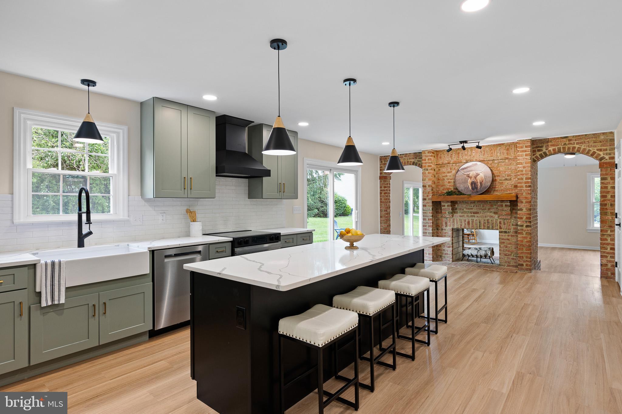 14 HIDDEN VALLEY DRIVE
