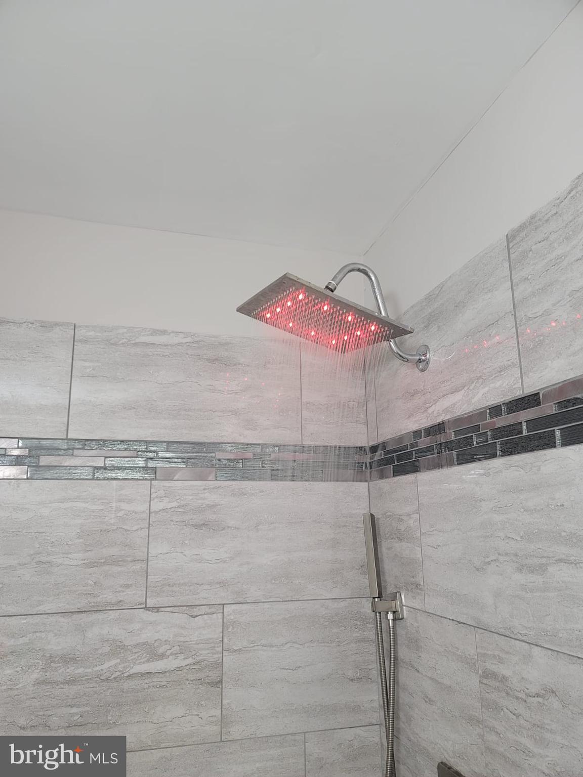 THE STATIONS - Residential Lease