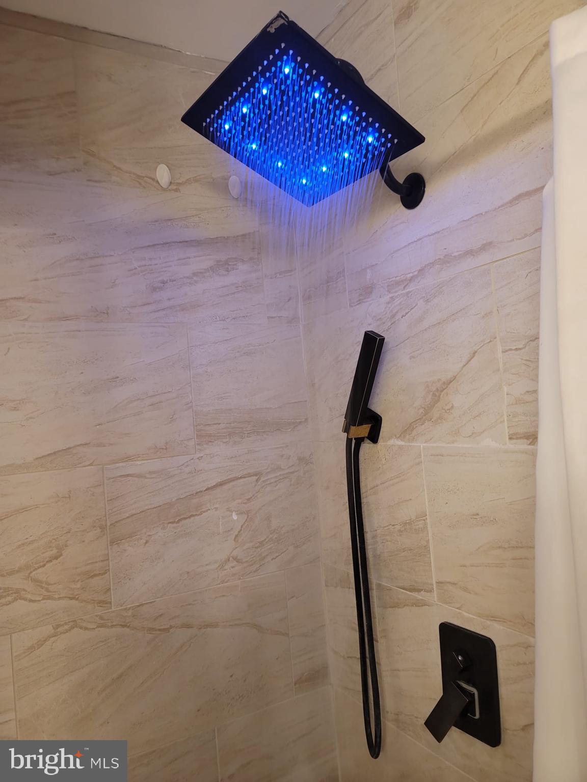 THE STATIONS - Residential Lease