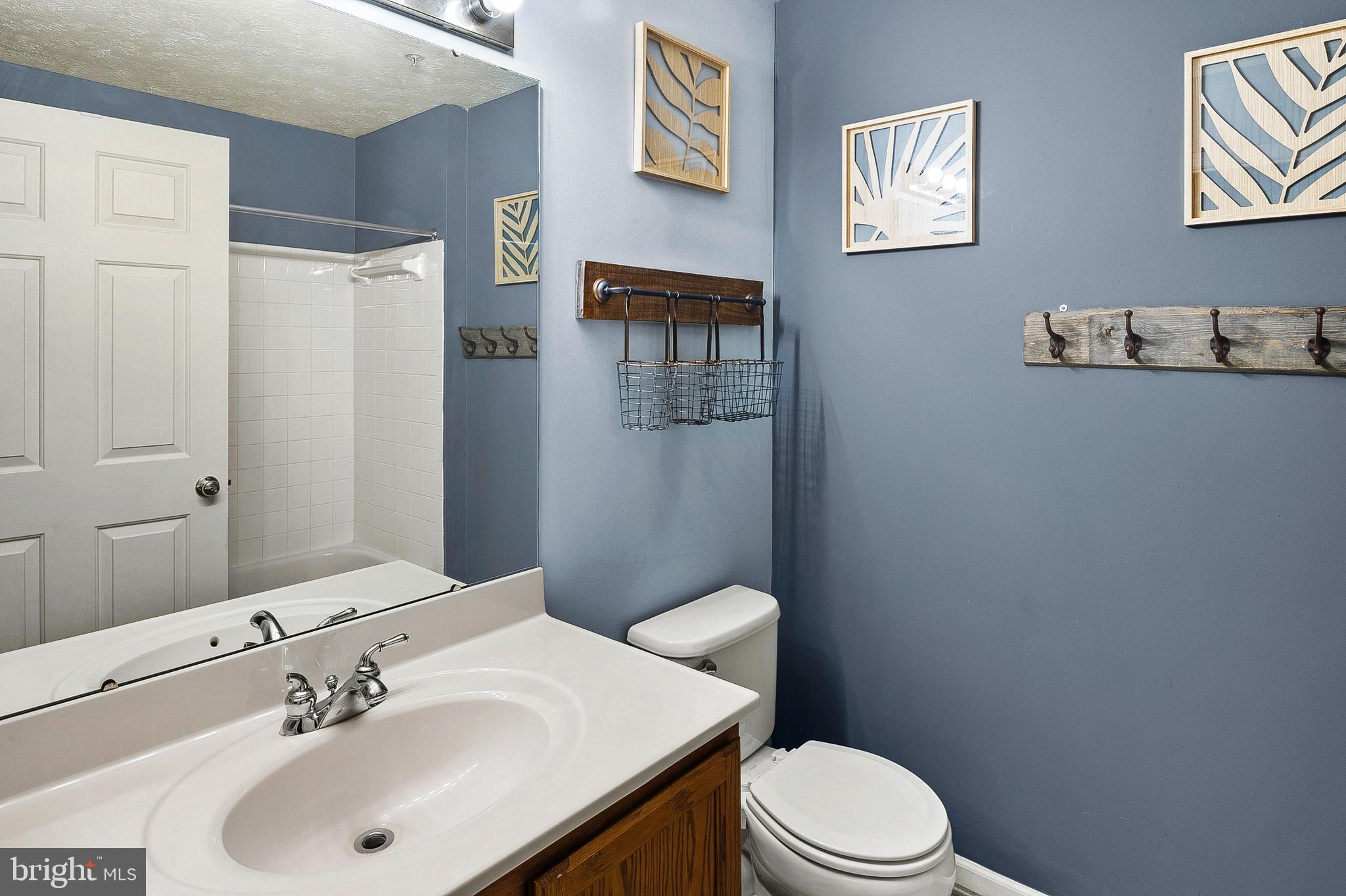 PINEY ORCHARD - Residential