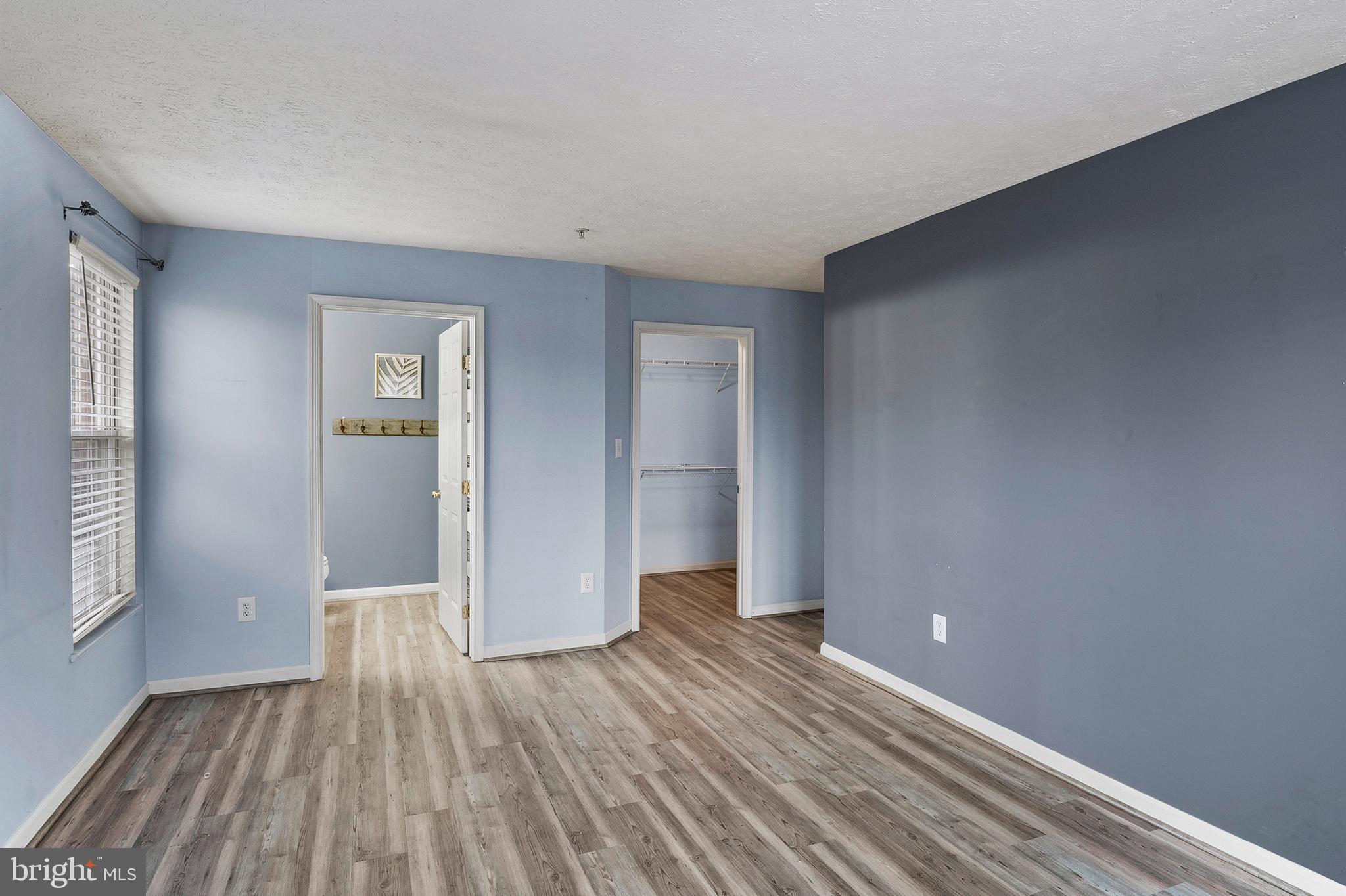 PINEY ORCHARD - Residential