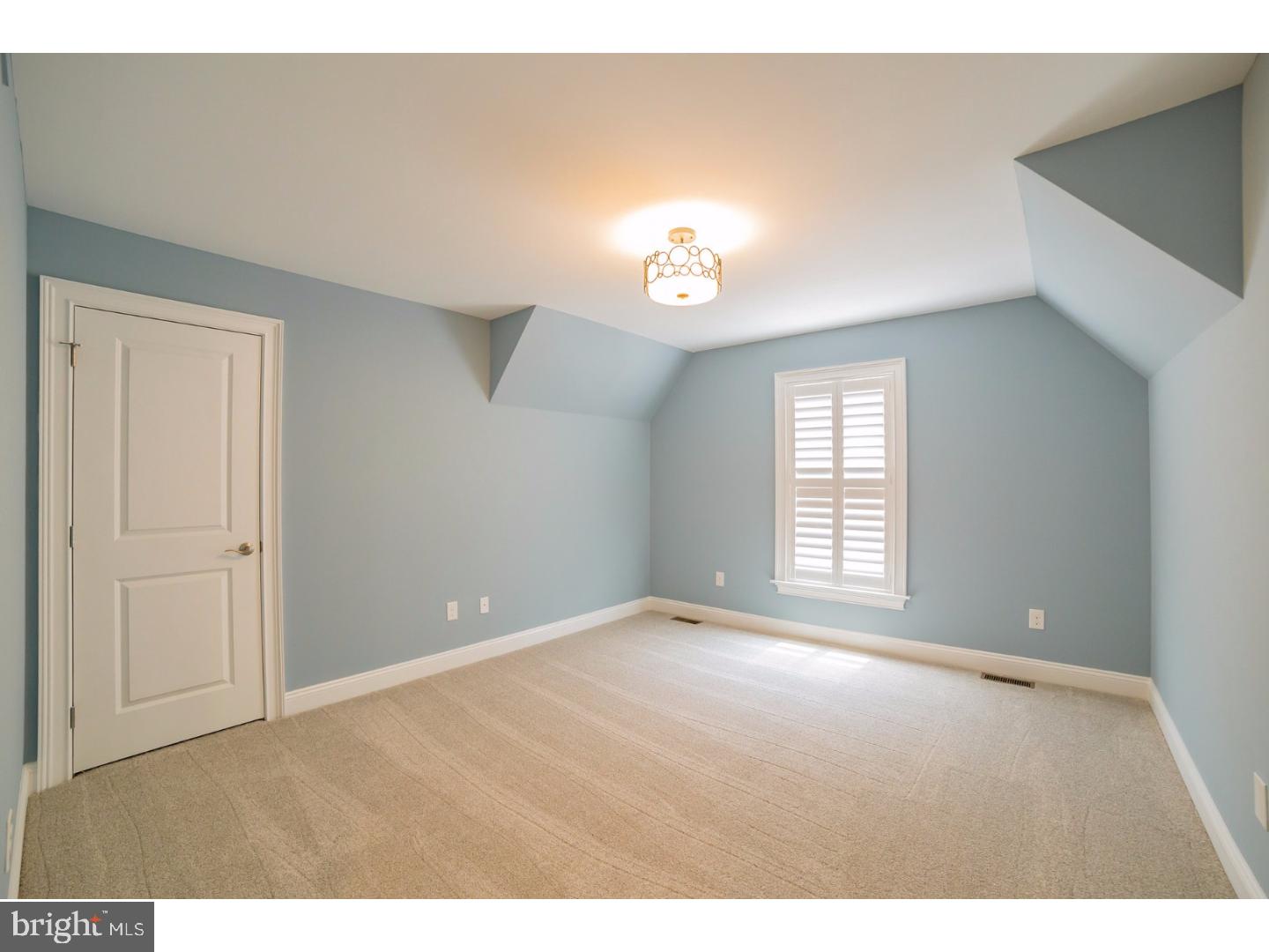 WHITEMARSH STATION - Residential