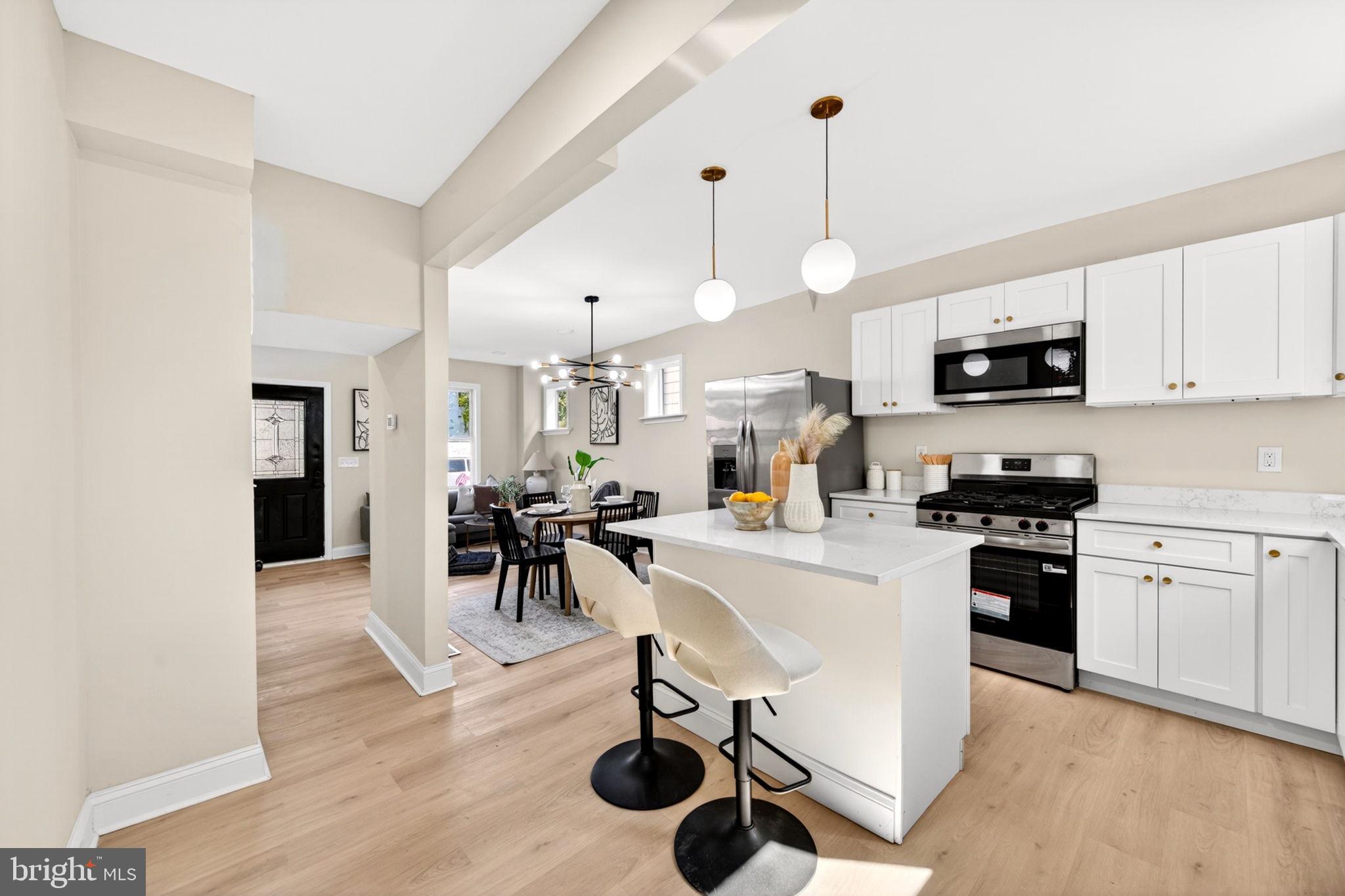 BROAD ACRES - Residential