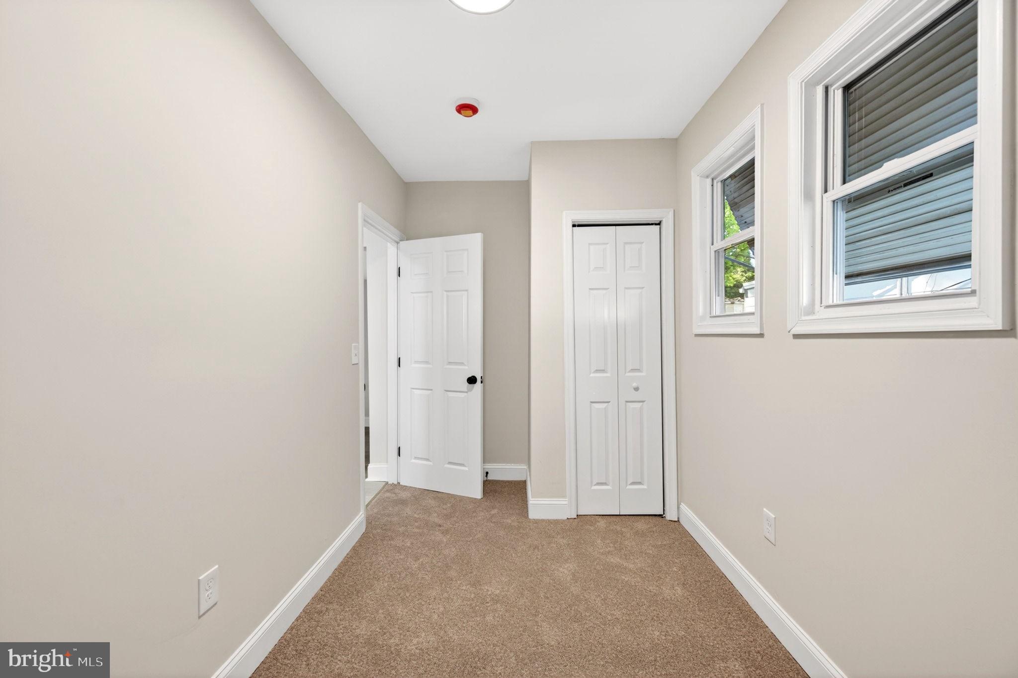 BROAD ACRES - Residential