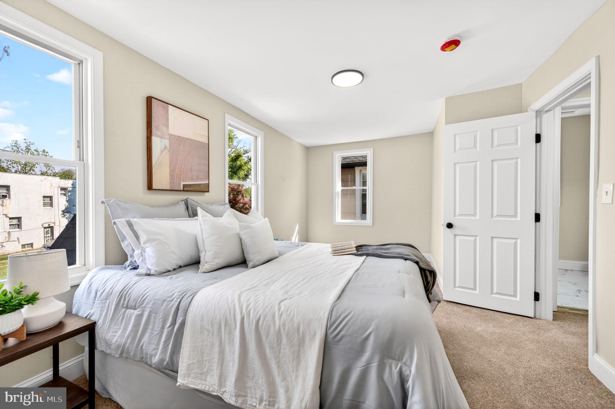 BROAD ACRES - Residential