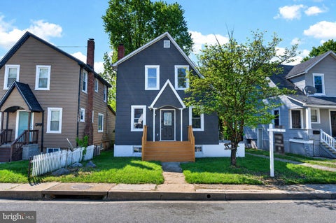 Homes For Sale - 2027 Englewood Avenue<br/> BALTIMORE, MD 21207