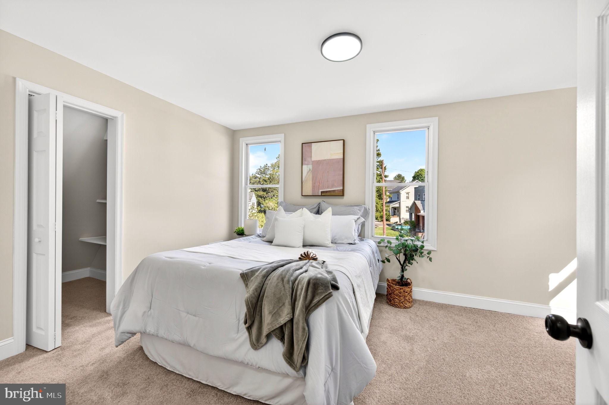 BROAD ACRES - Residential