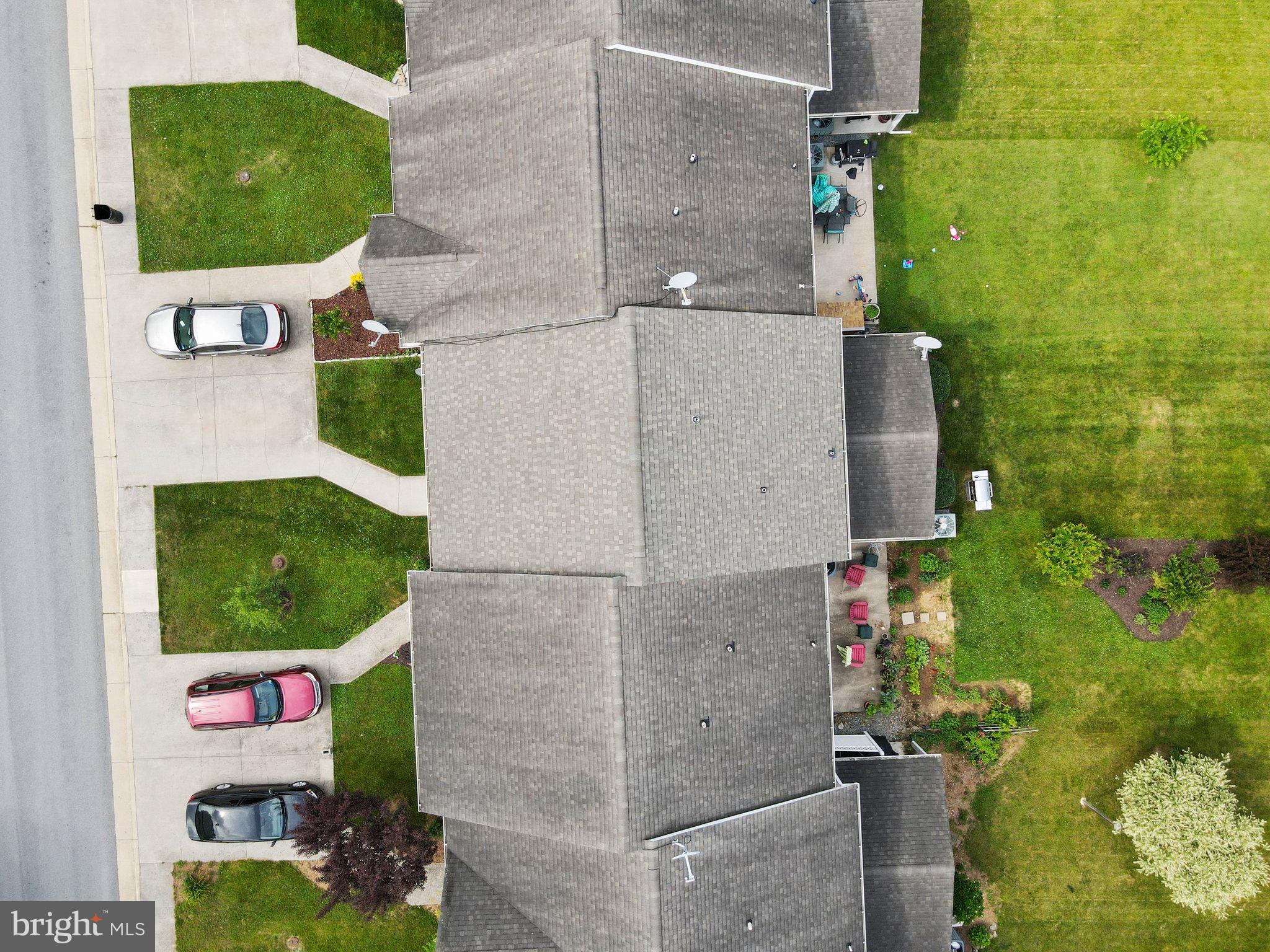 LOCUST HILL - Residential