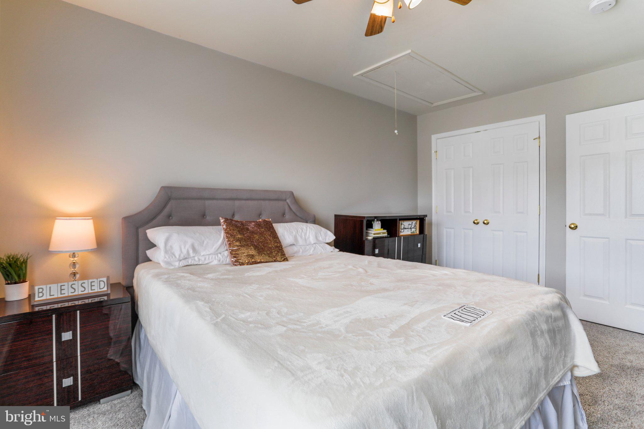 LOCUST HILL - Residential